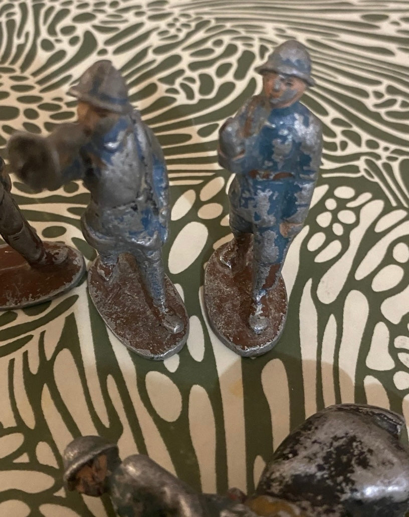 Figurines anciennes Quiralu Aludo. Armée française. Des manques