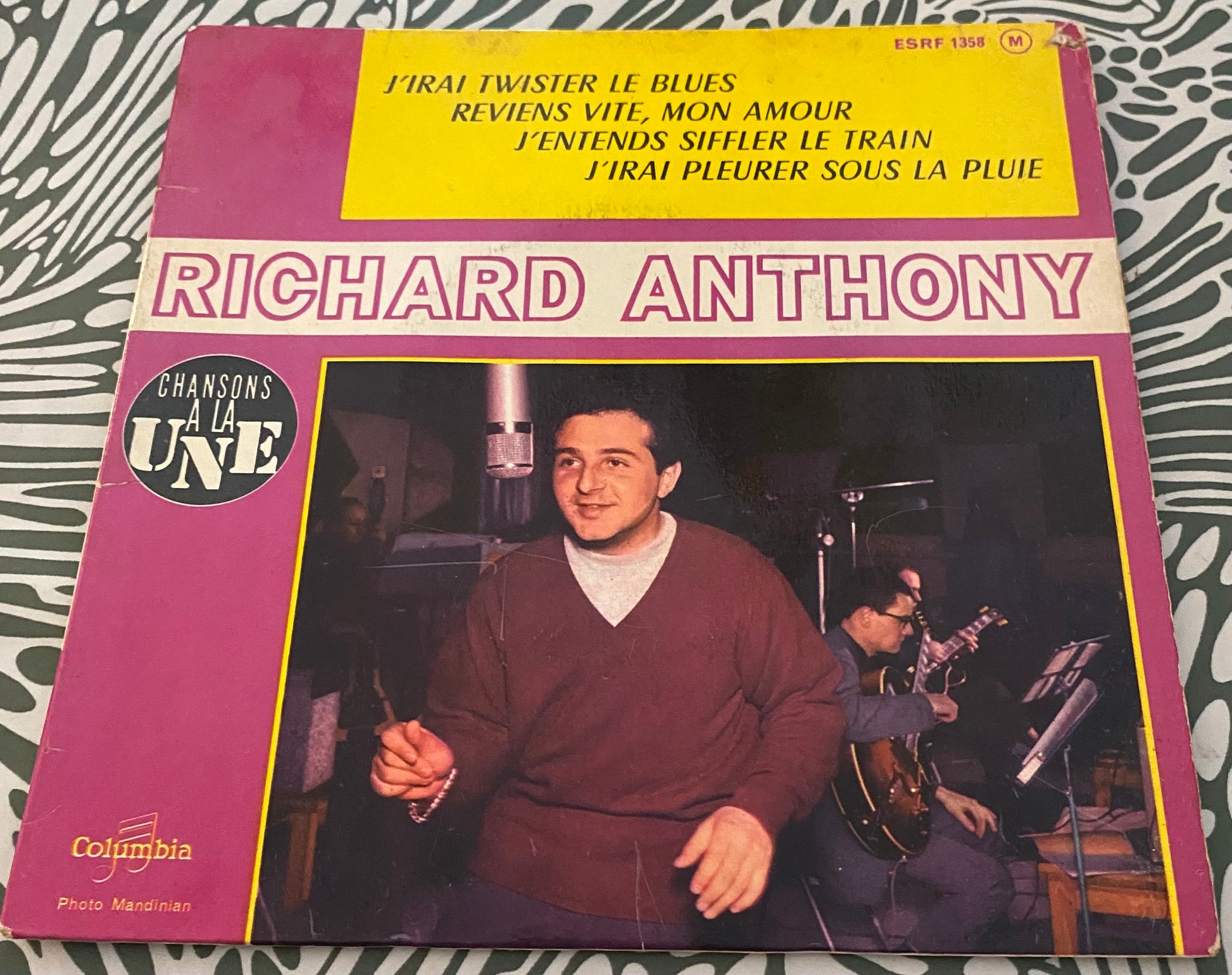 Disque vinyle 45 Tours Richard Anthony. J’irai twister le Blues