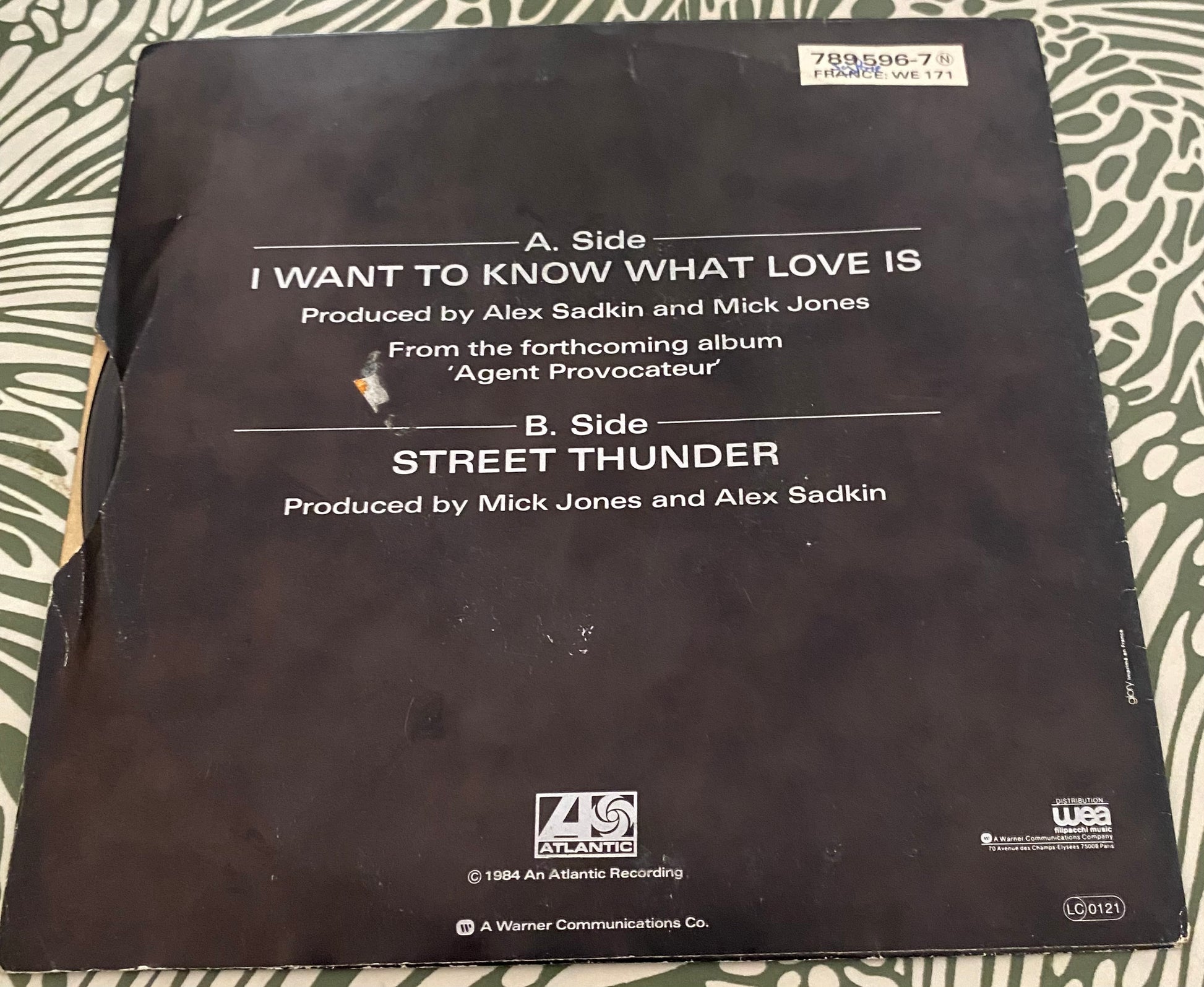 Disque vinyle 45 tours Foreigner. I want to know What love