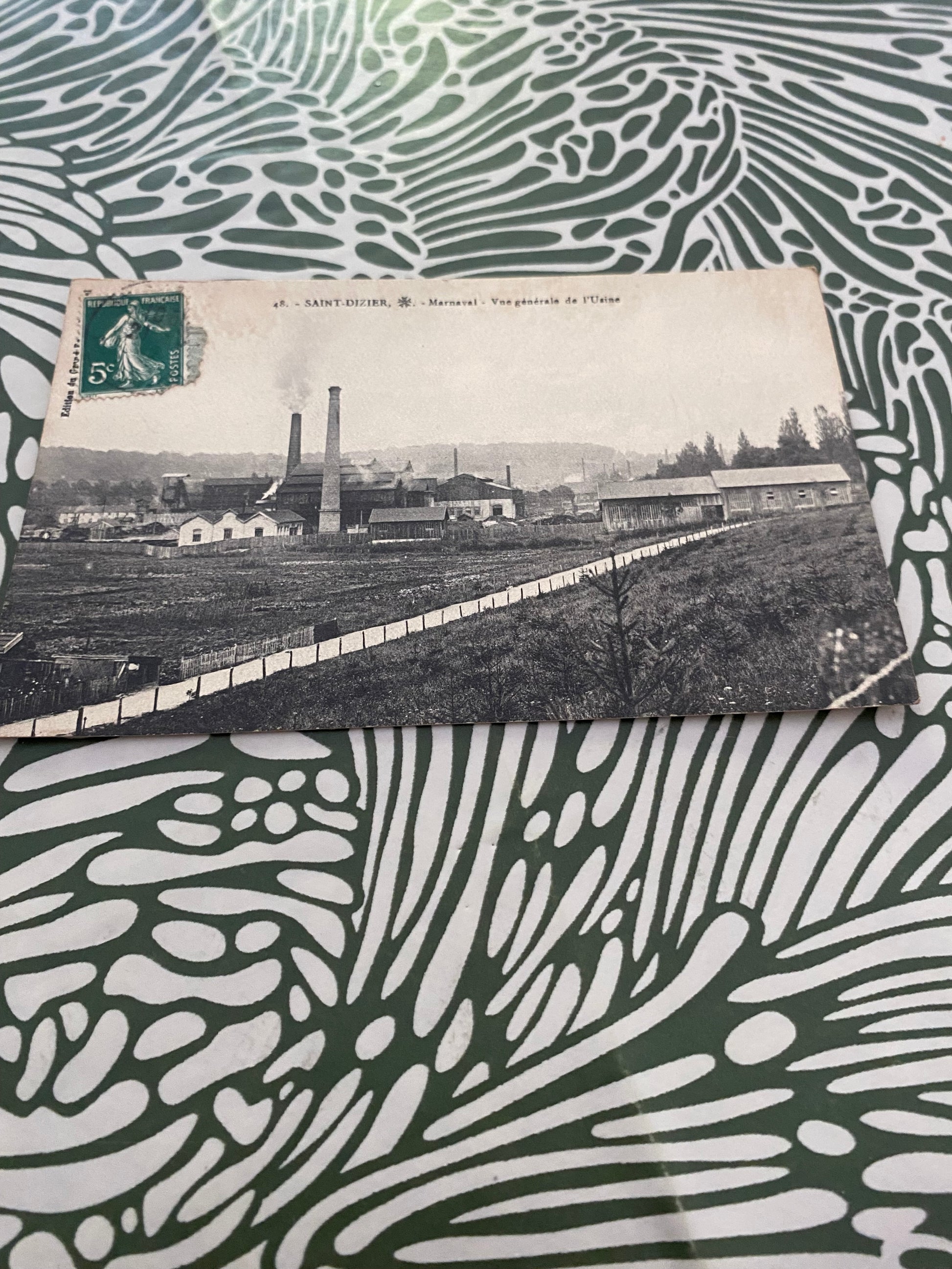 Carte postale ancienne. Saint Dizier. Marnaval vue générale de l’usine