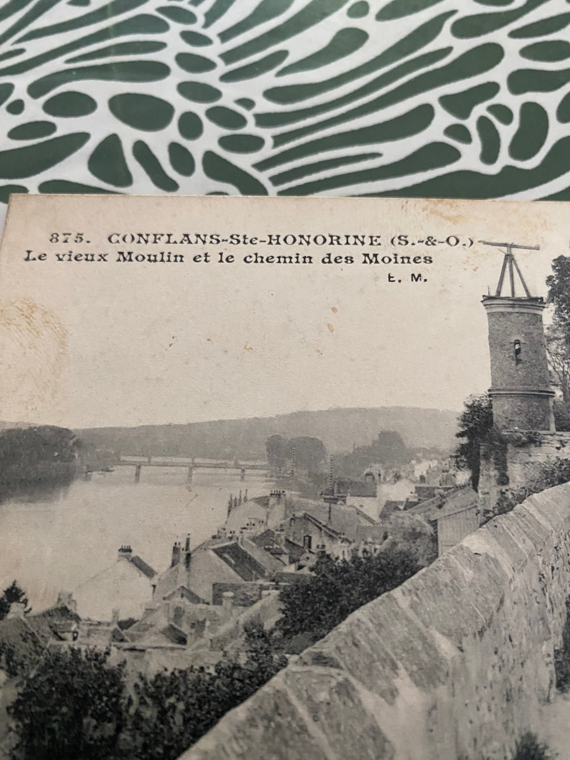 Carte postales ancienne Conflans-Sainte-Honorine. Le vieux moulin et le chemin des moines