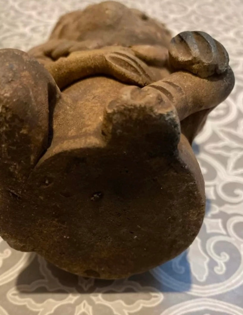 Sculpture statue ancienne précolombienne en terre cuite hauteur 21 cm