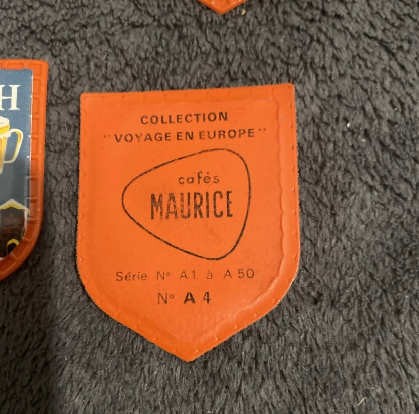 Objets publicitaires Écussons les pays Voyage en d’Europe. Collection Café Maurice Lot de 10.