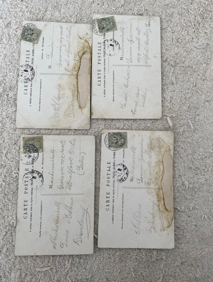 Cartes postales anciennes. L’Abbé. Début 1900 Lot de 4
