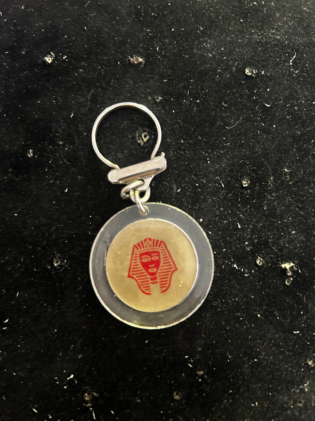 Porte. Clefs Nougat Le Phinx Montelimar