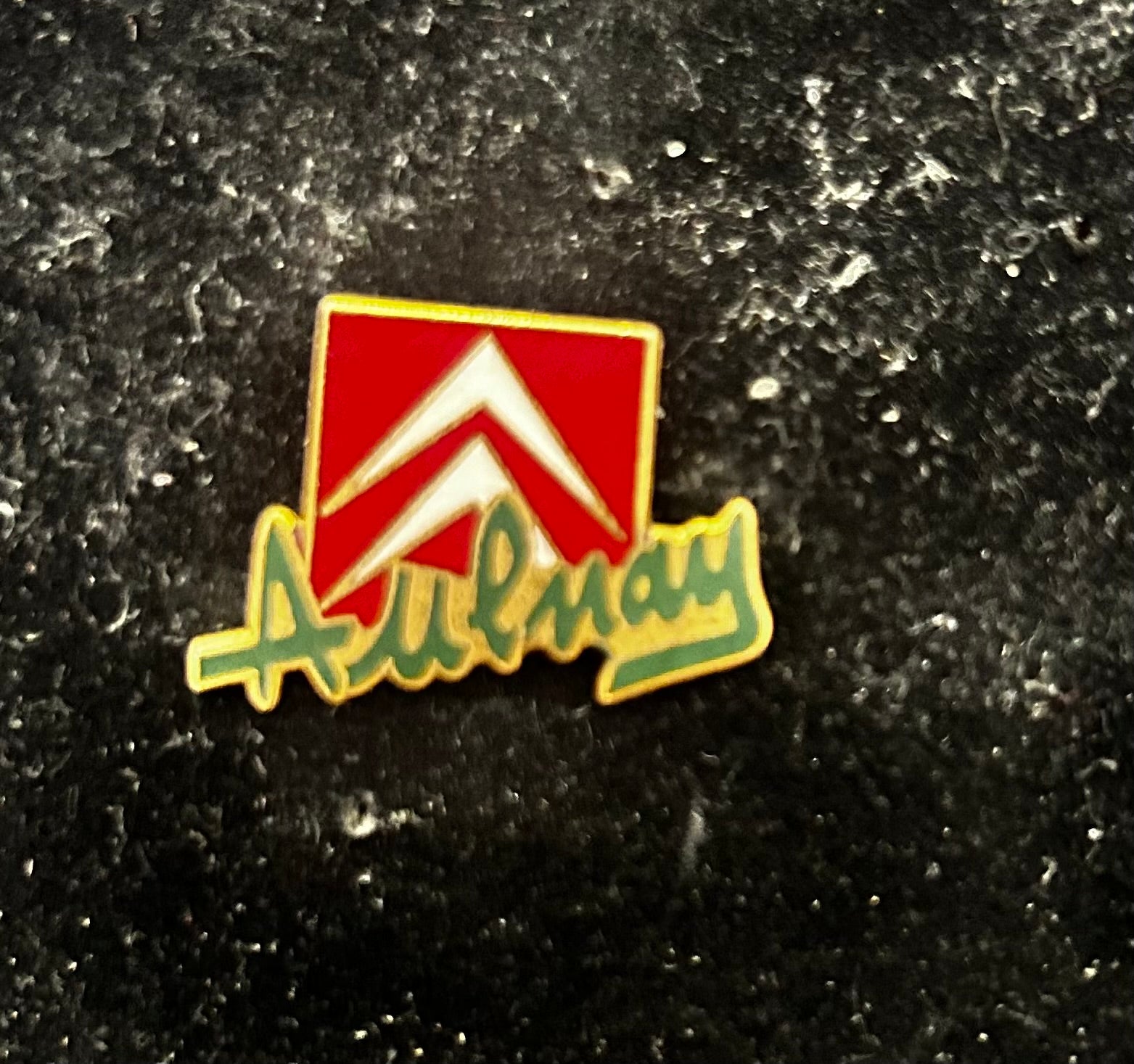 Pin’s ancien Citroën Aulnay