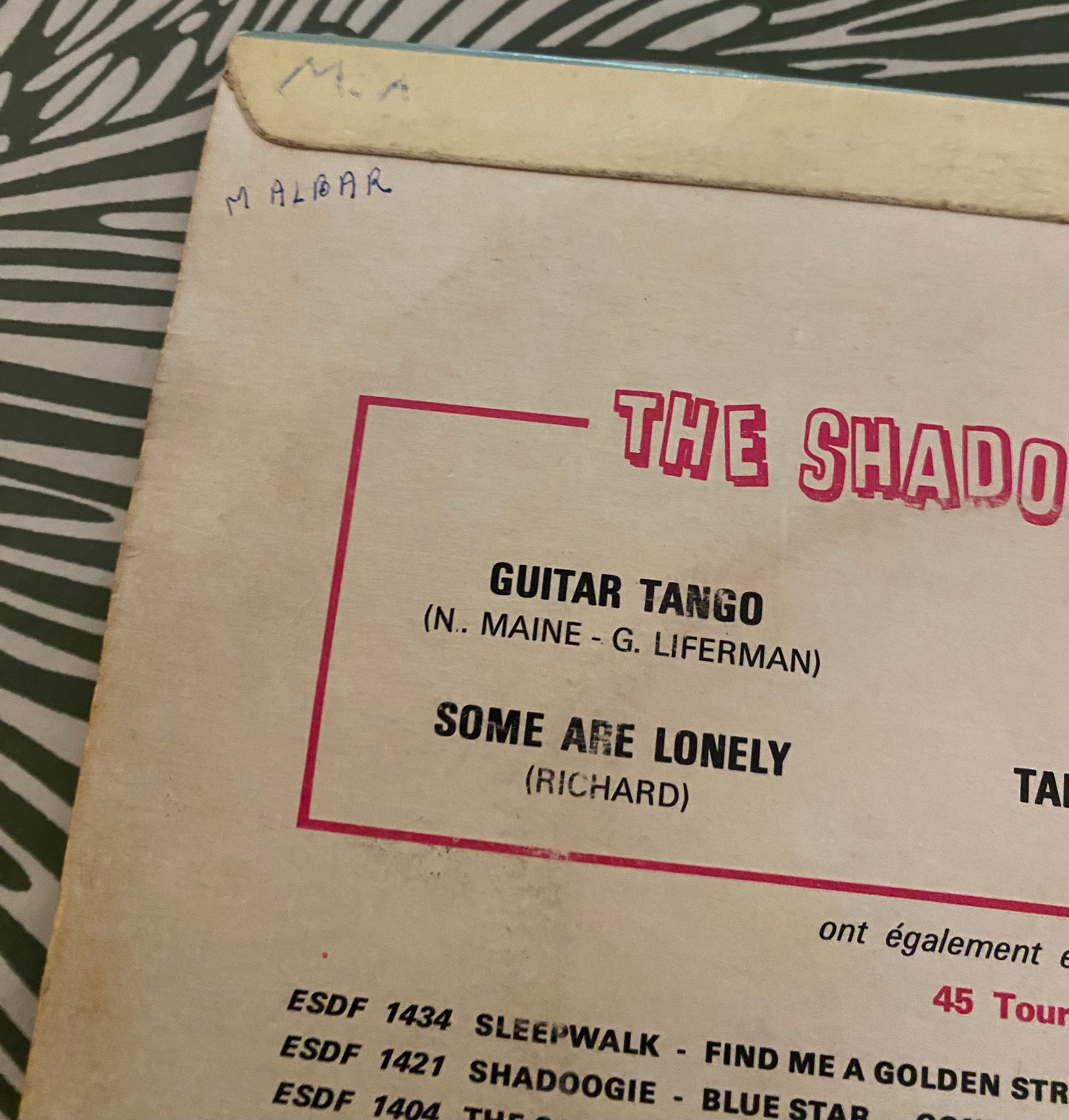 Disque vinyle 45 tours The Shadows. Guitar Tango