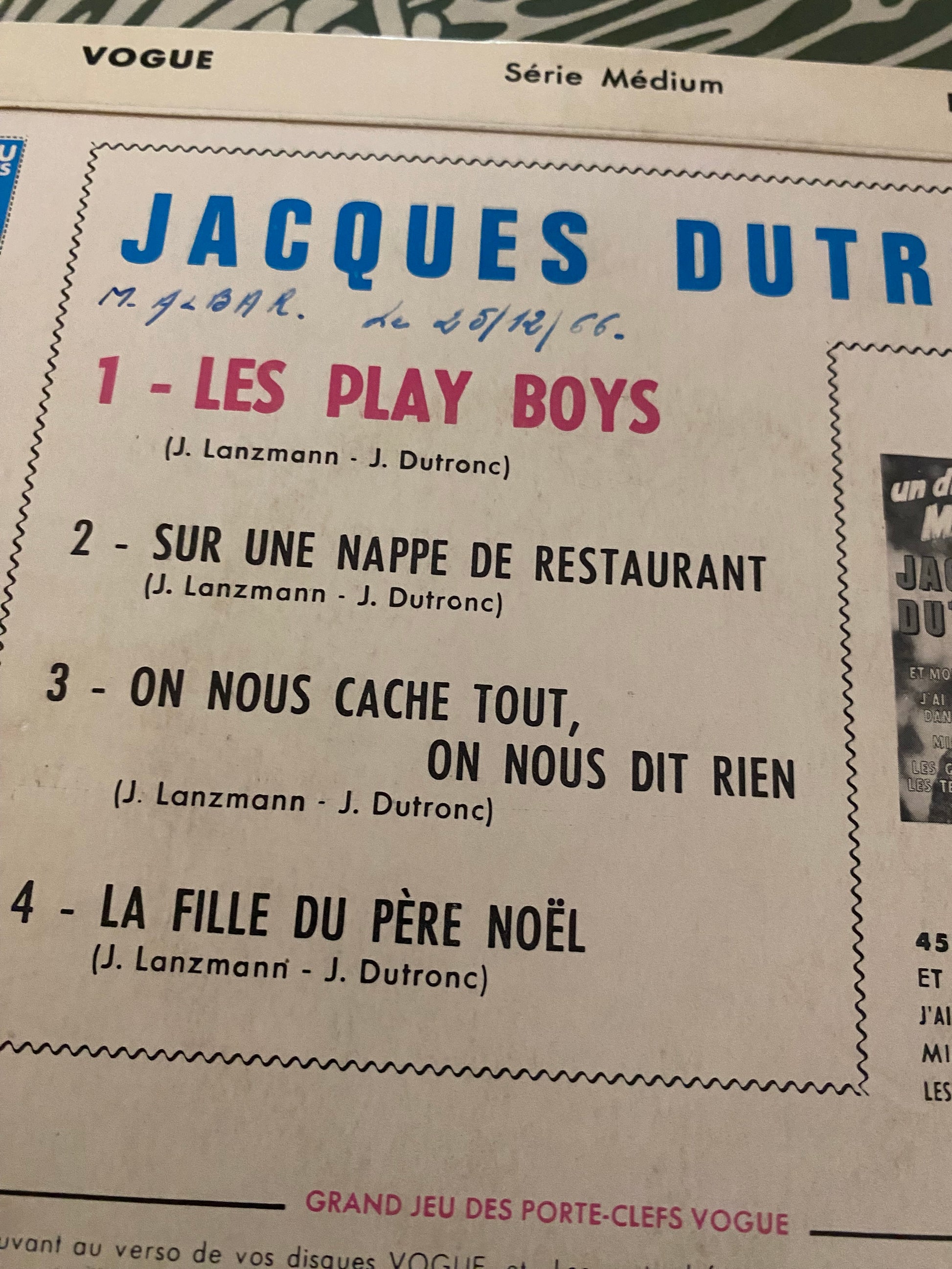 Disque vinyle 45 Tours Jacques Dutronc. Les play boys