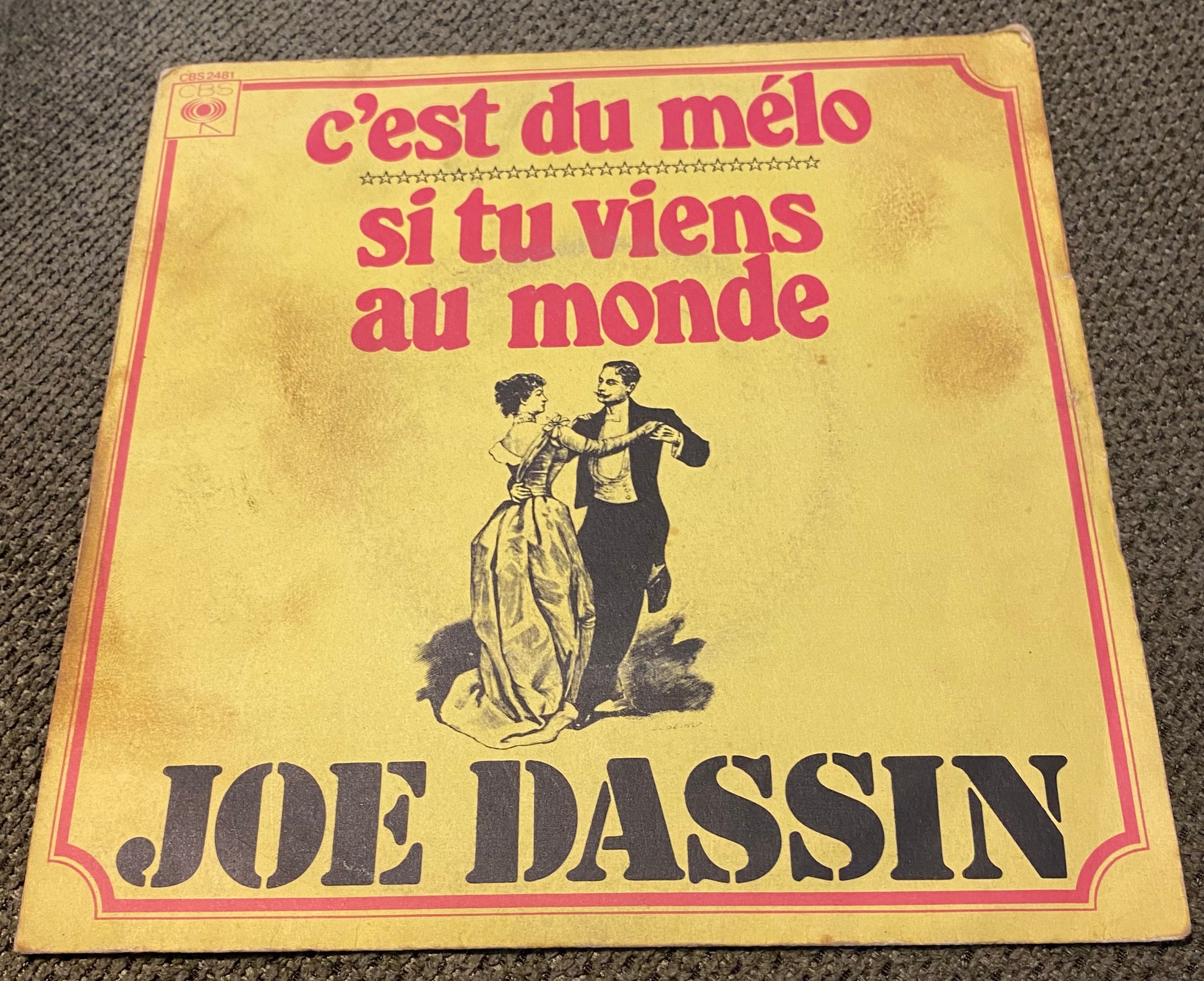 Disque vinyle 45 tours Joe Dassin. C’est du melo
