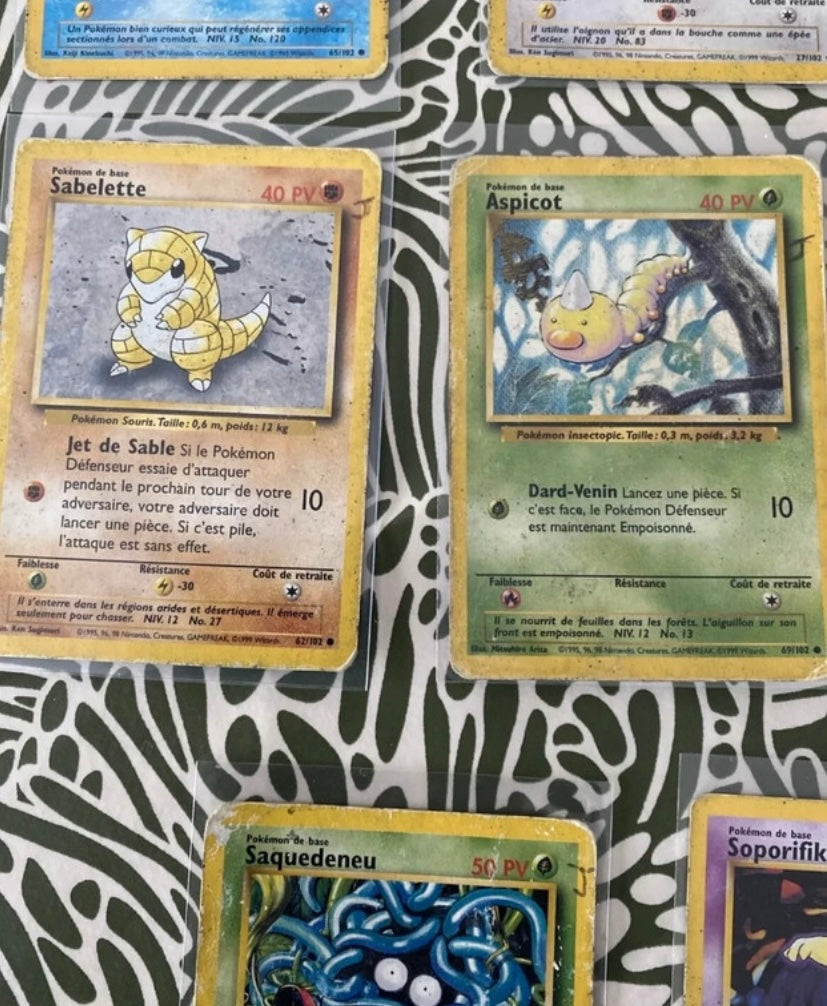 Cartes de collection anciennes Pokémon 1ere génération Nintendo 1999 Lot de 11