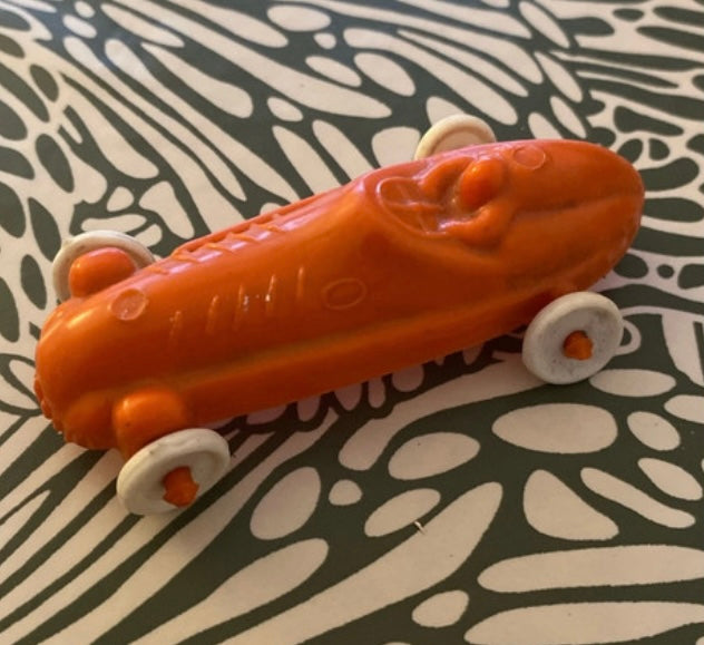 Voiture de course publicitaire en Plastique année 50