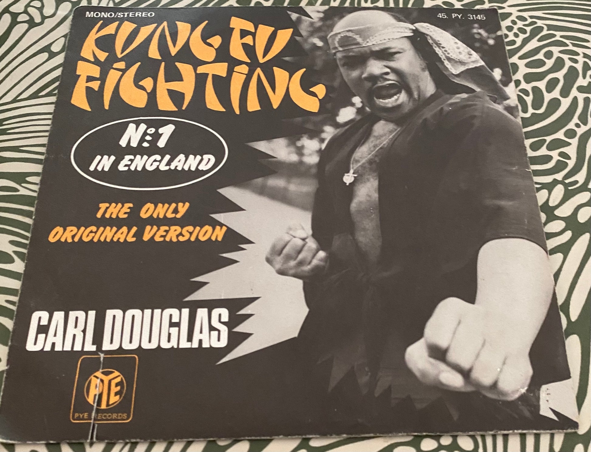 Disque vinyle 45 tours Carl Douglas King fu Fighting