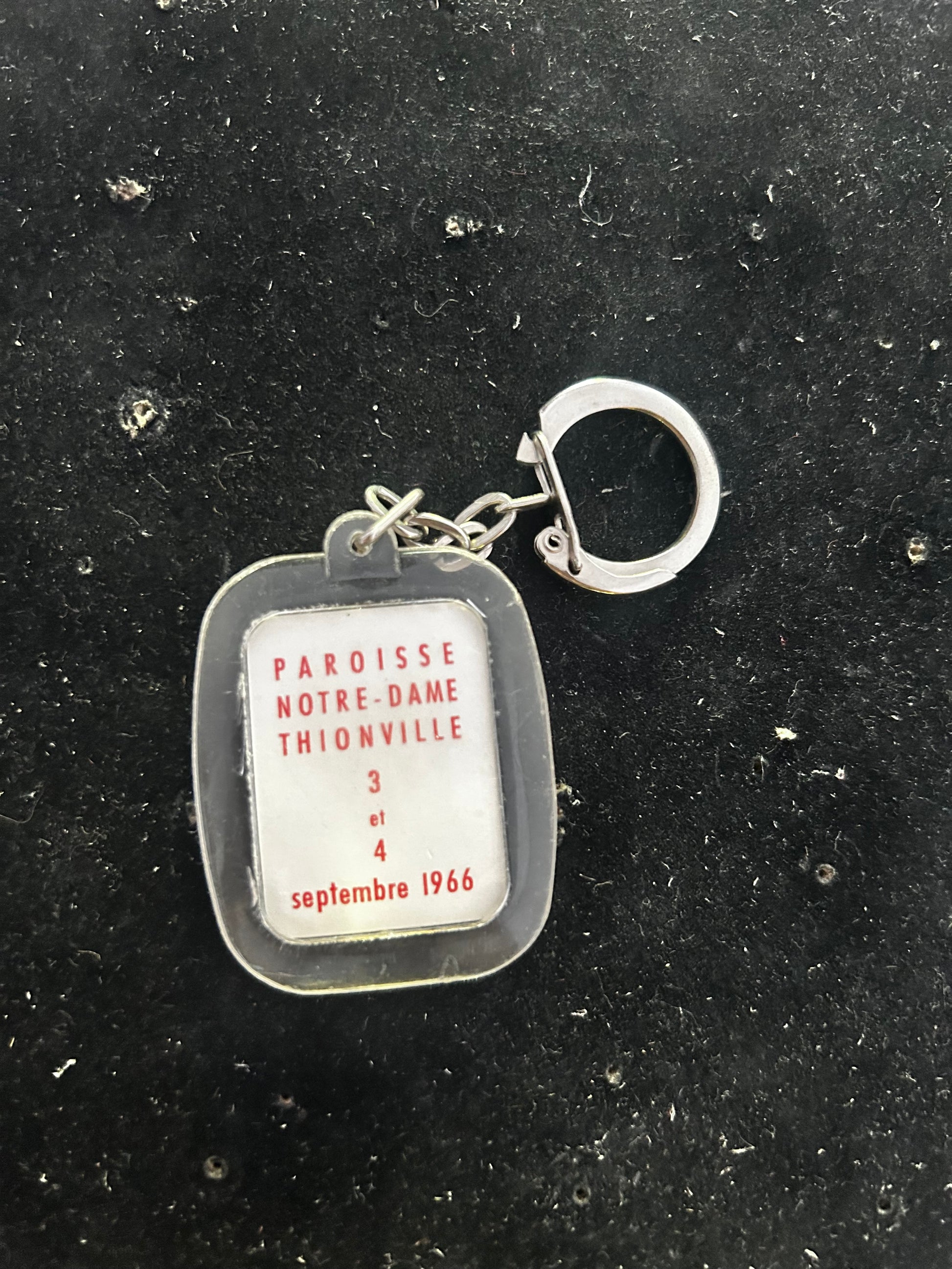 Porte clefs Paroisse Notre Dame Thionville 3 et 4 septembre 1966