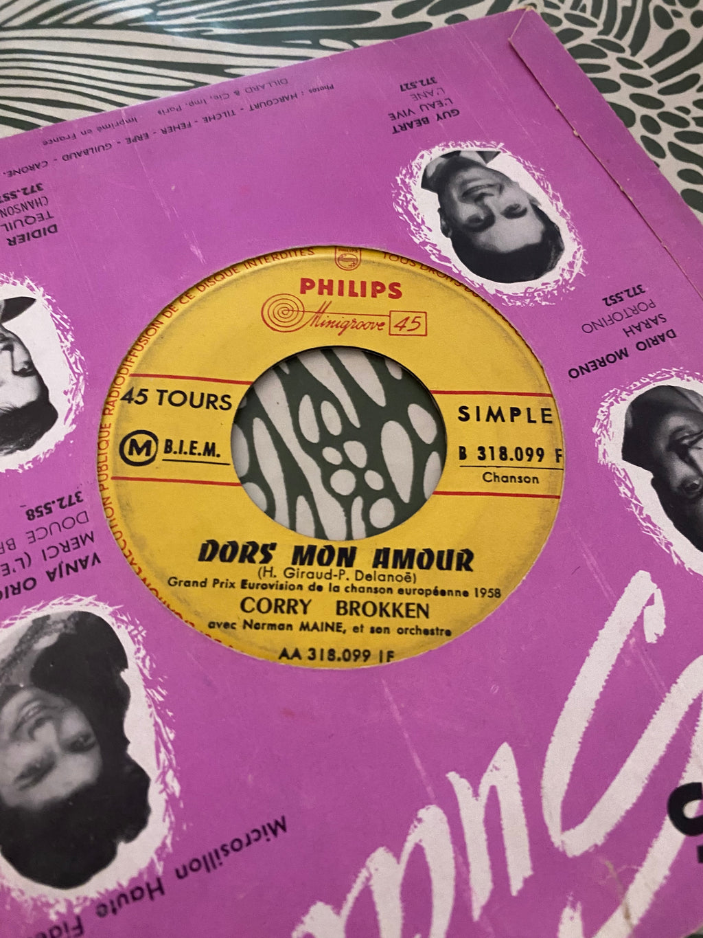 Disque vinyle 45 Tours Corry brokken. Toi mon cœur, tu sais