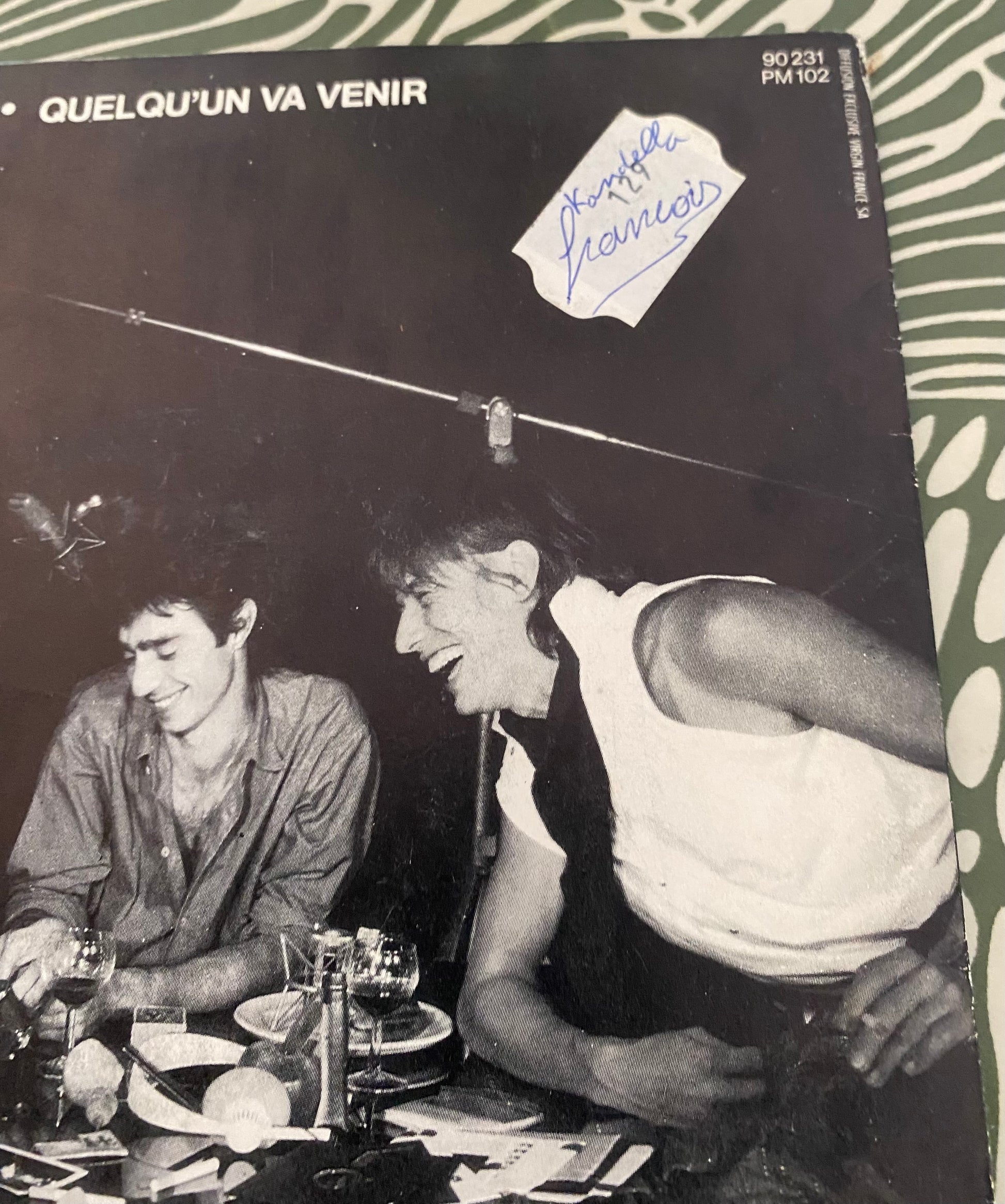 Disque vinyle 45 Tours Téléphone. Le jour s’est levé