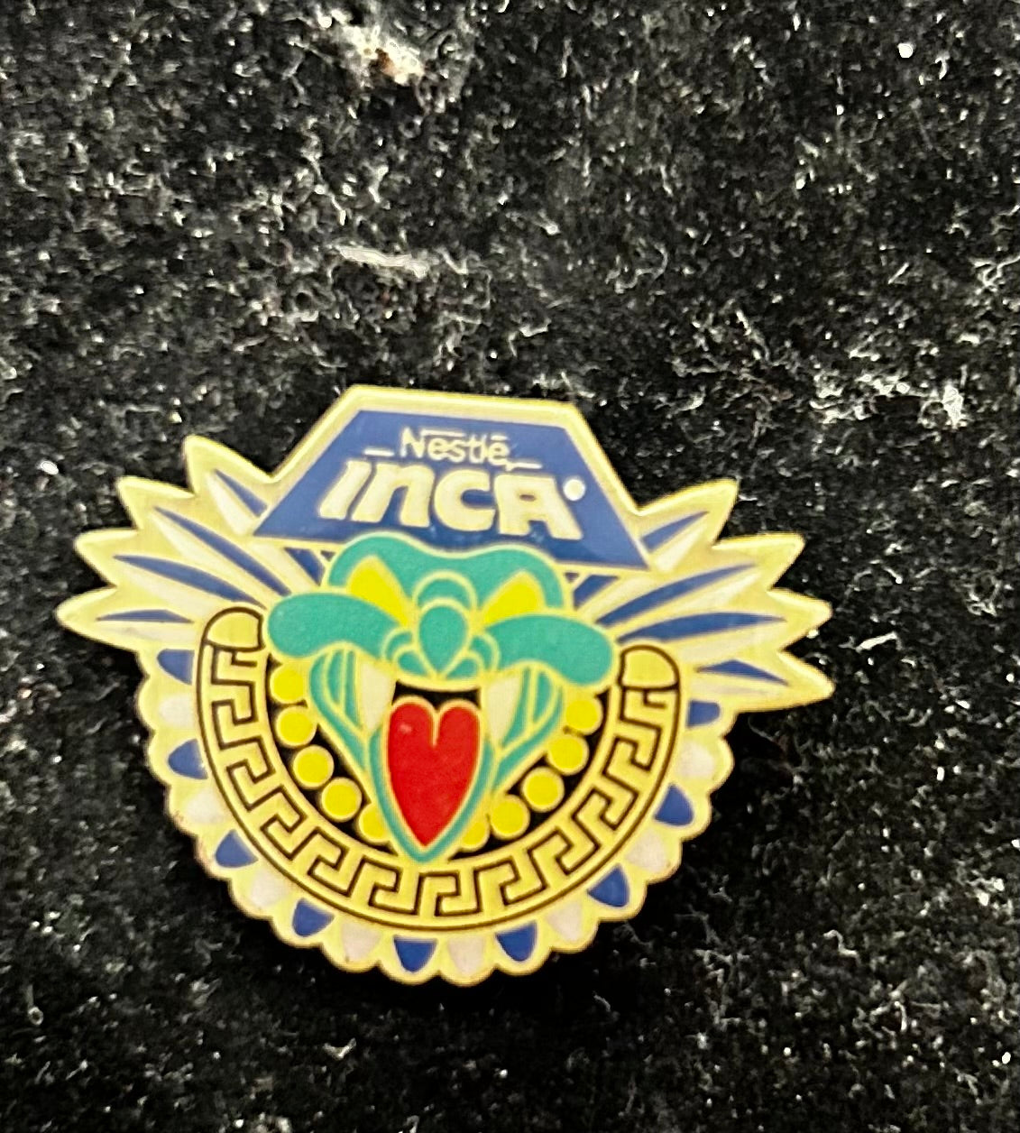Pin’s ancien Nestlé Inca