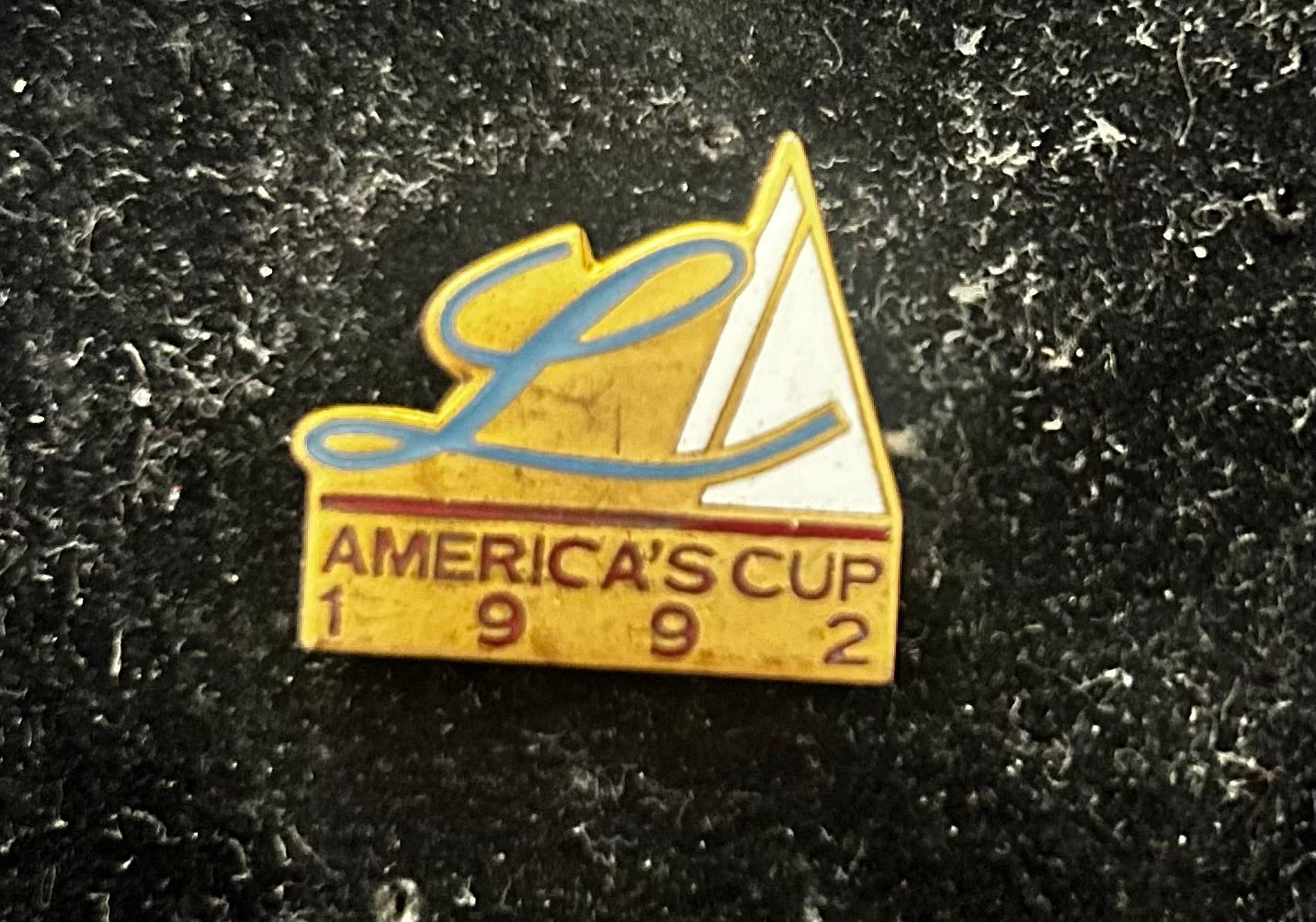 Pin’s ancien America ´s Cup 1992
