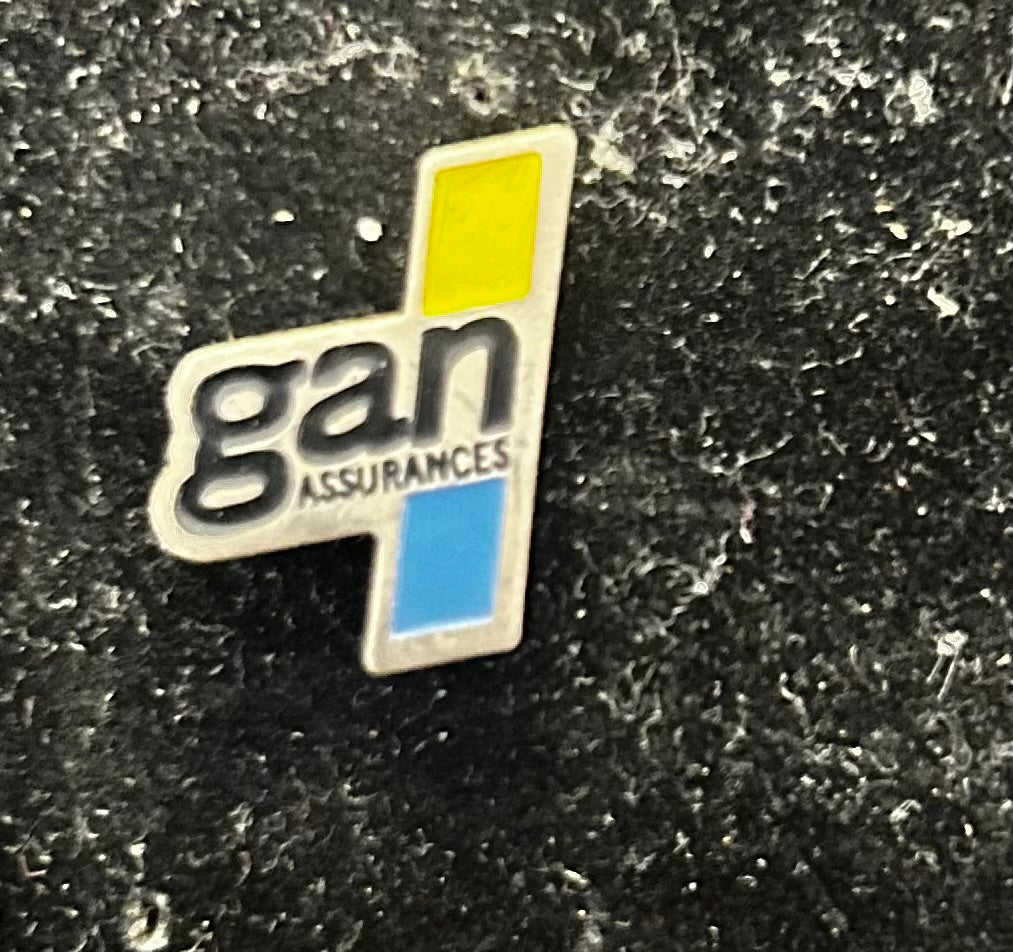 Pin’s ancien GAN assurance