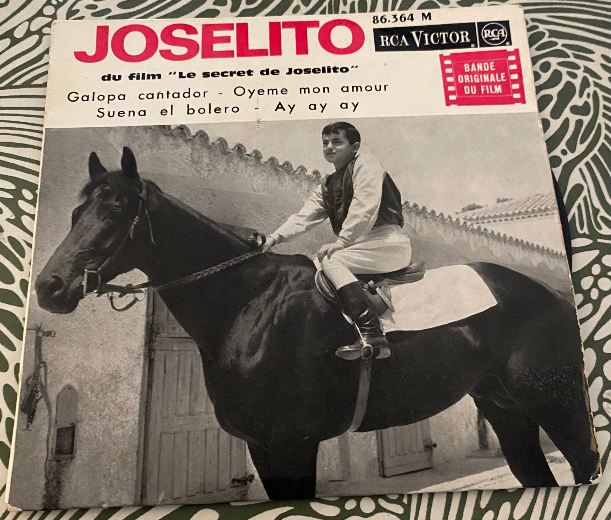 Disque vinyle 45 Tours Joselito musique du film le secret de Joselito