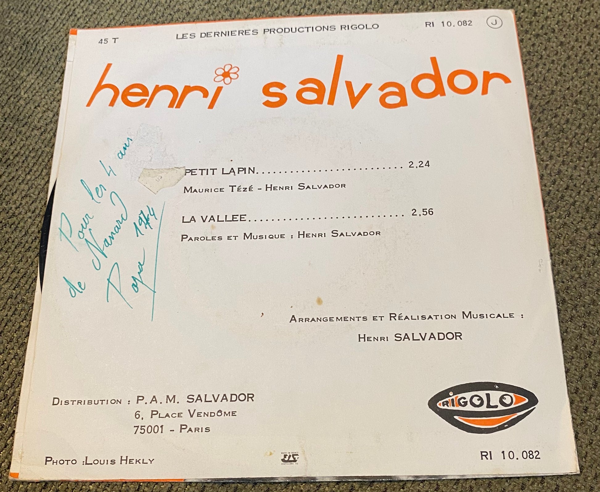 Disque vinyle 45 Tours Henri Salvador. Petit Lapin