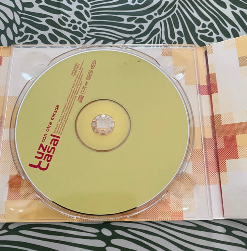 CD musique Luz Casal. Con otra mirada