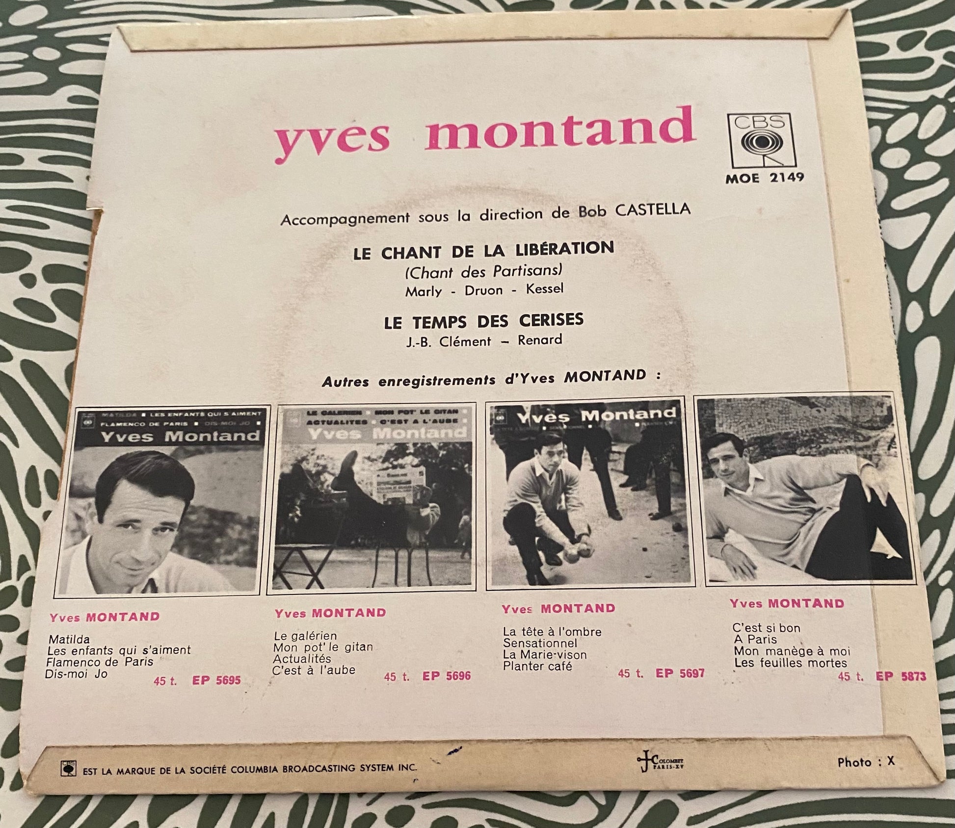 Disque vinyle 45 tours Yves Montand. Le chant de la libération