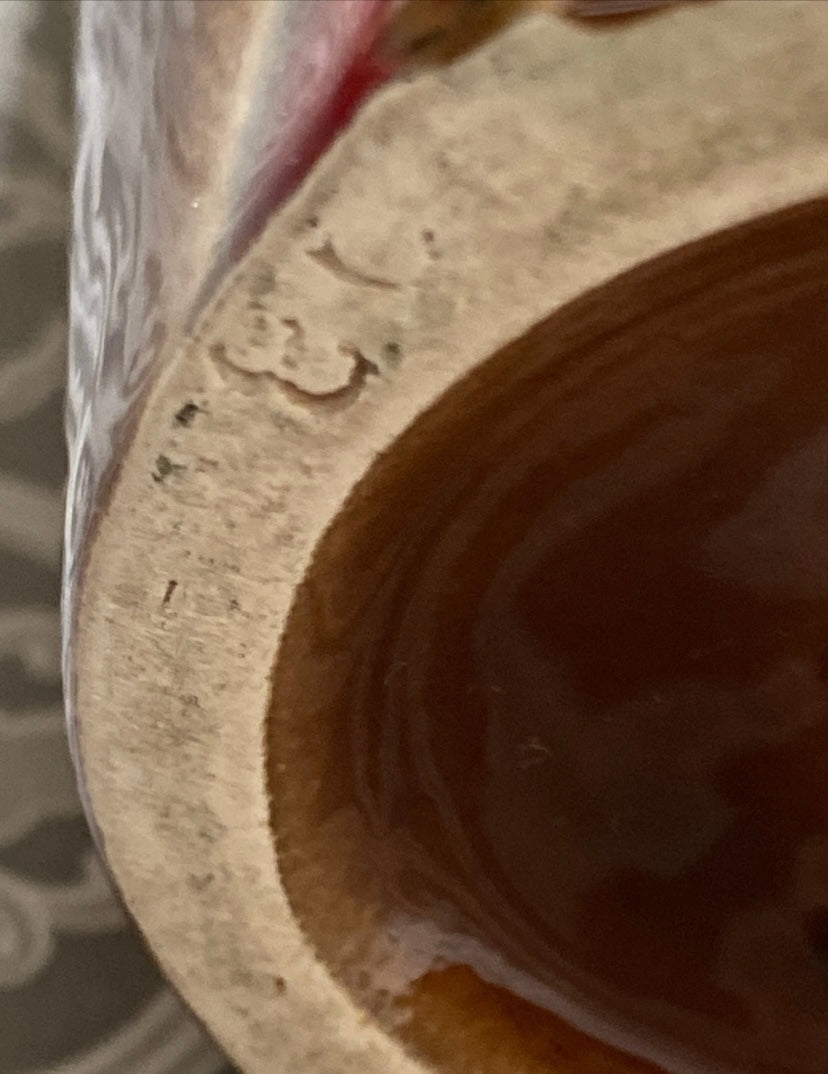 Vase ancien Vallauris, 6201. Auteur 20 cm largeur en haut 10 cm. Fabriqué en France.