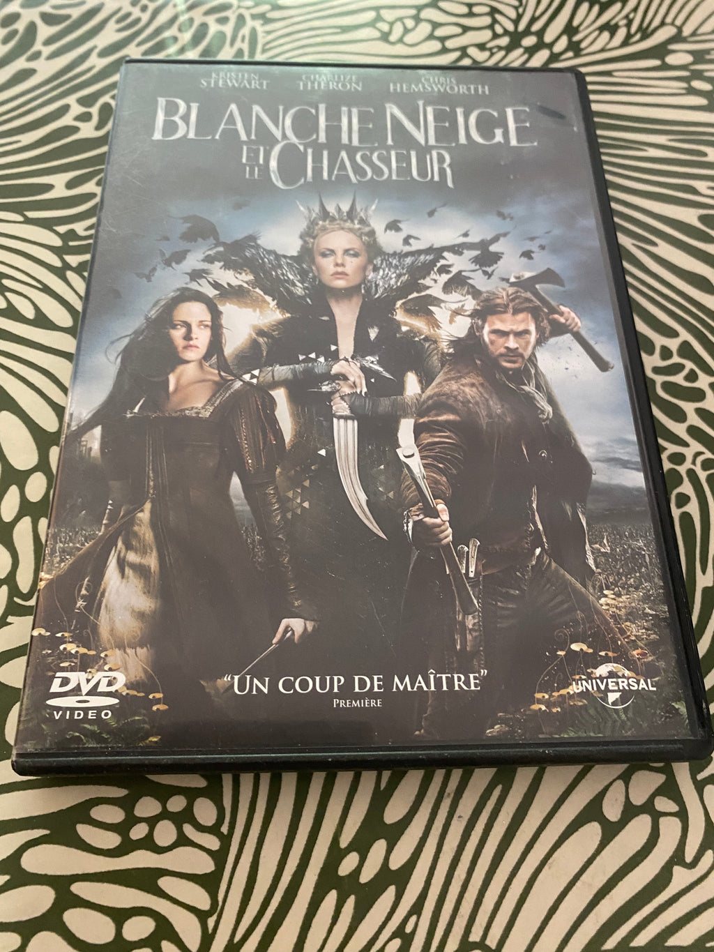 DVD film Blanche neige et le Chasseur