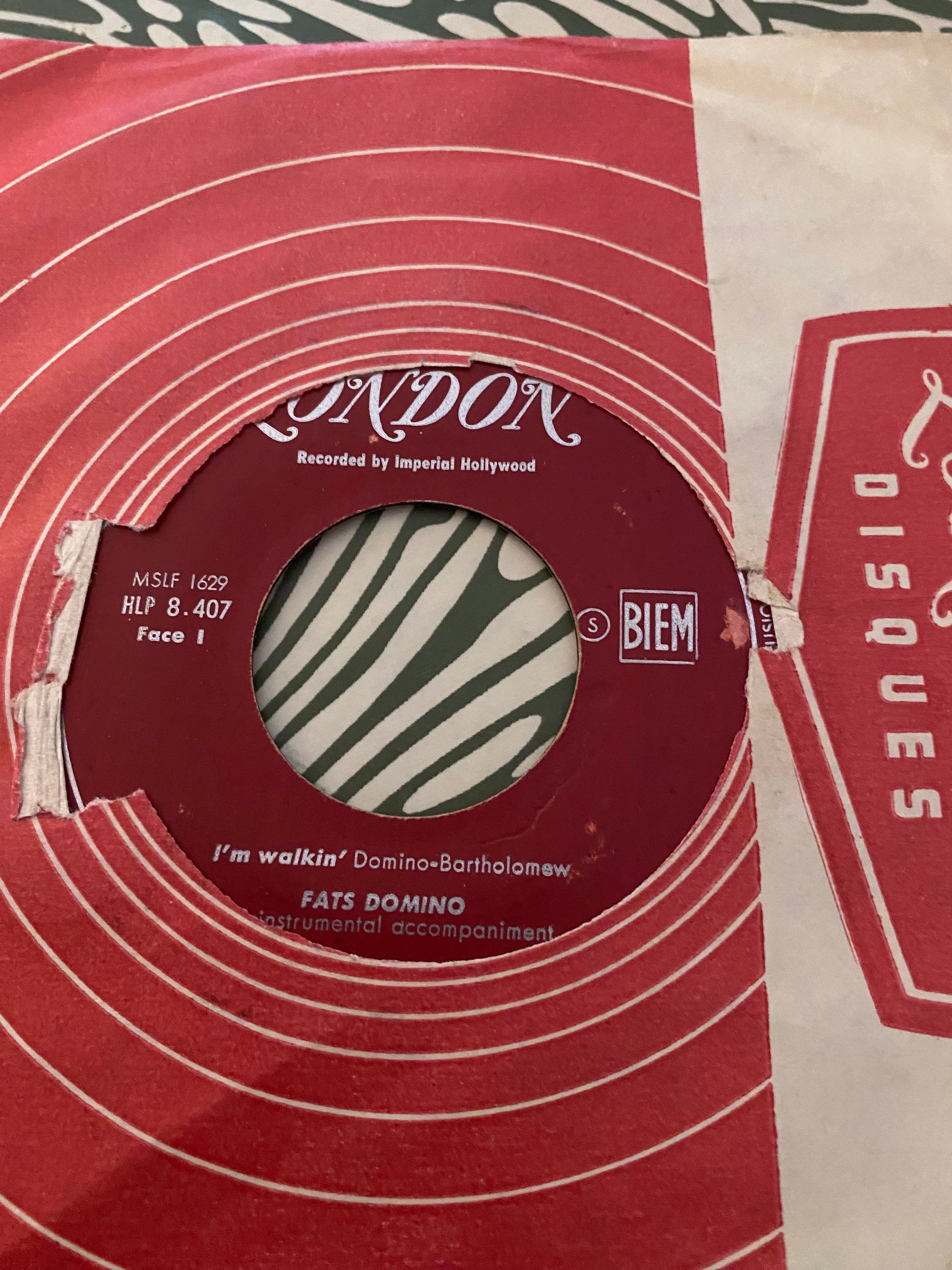 Disque vinyle 45 tours Fats Domino. I ´m Walkin