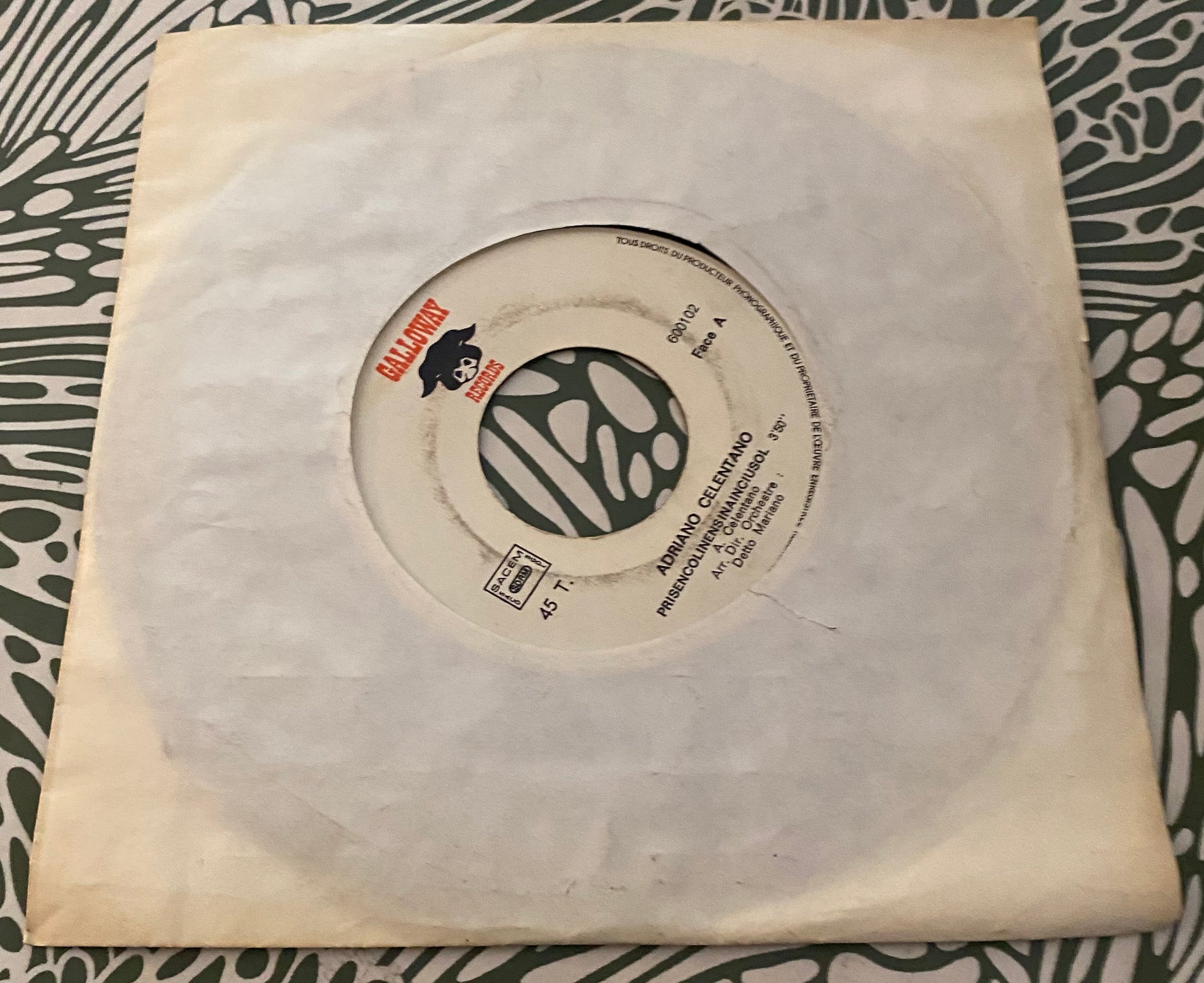 Disque vinyle 45 Tours Adriano Celentano. Disk Jockey