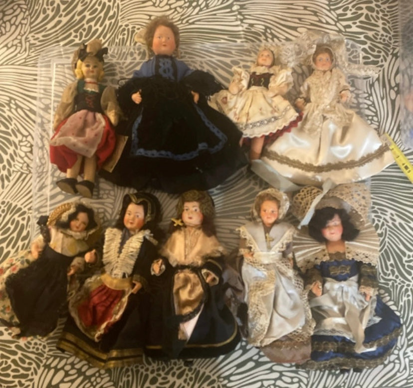 Poupées anciennes de collection régionales Lot de 9.