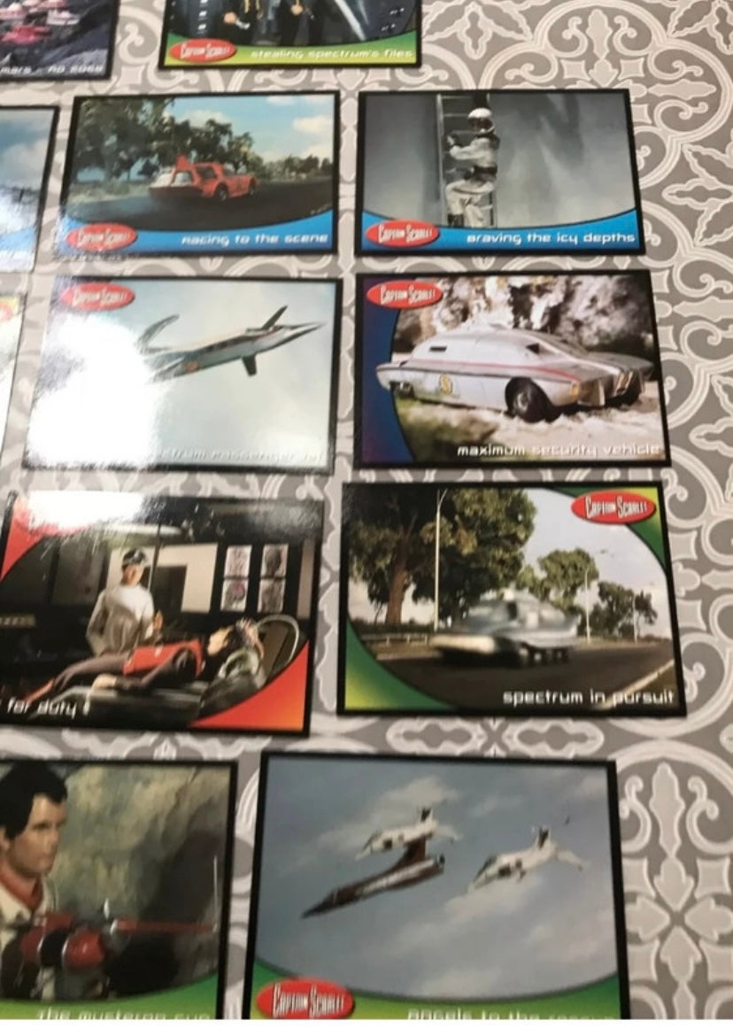 Images cartes anciennes de collection Captain Scarlet. Thunderbird. Lot de 29
