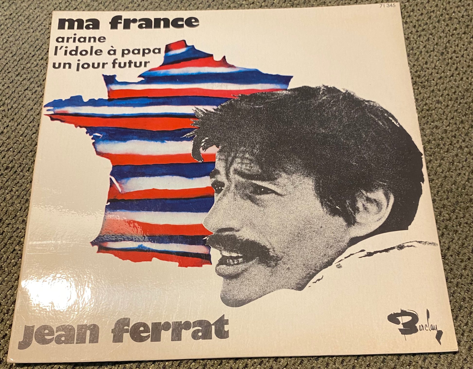 Disque vinyle 45 tours Jean Ferrat. Ma France
