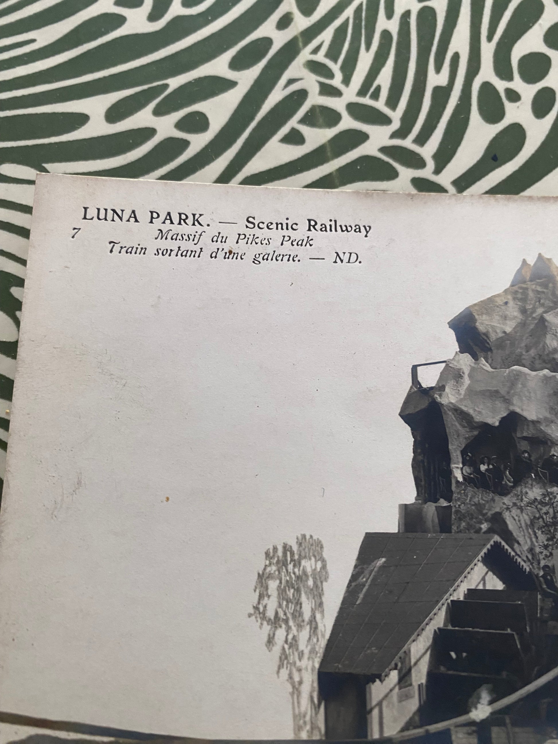 Carte postale ancienne. Luna Park. Scenic railway. Massif du pikes Peakz