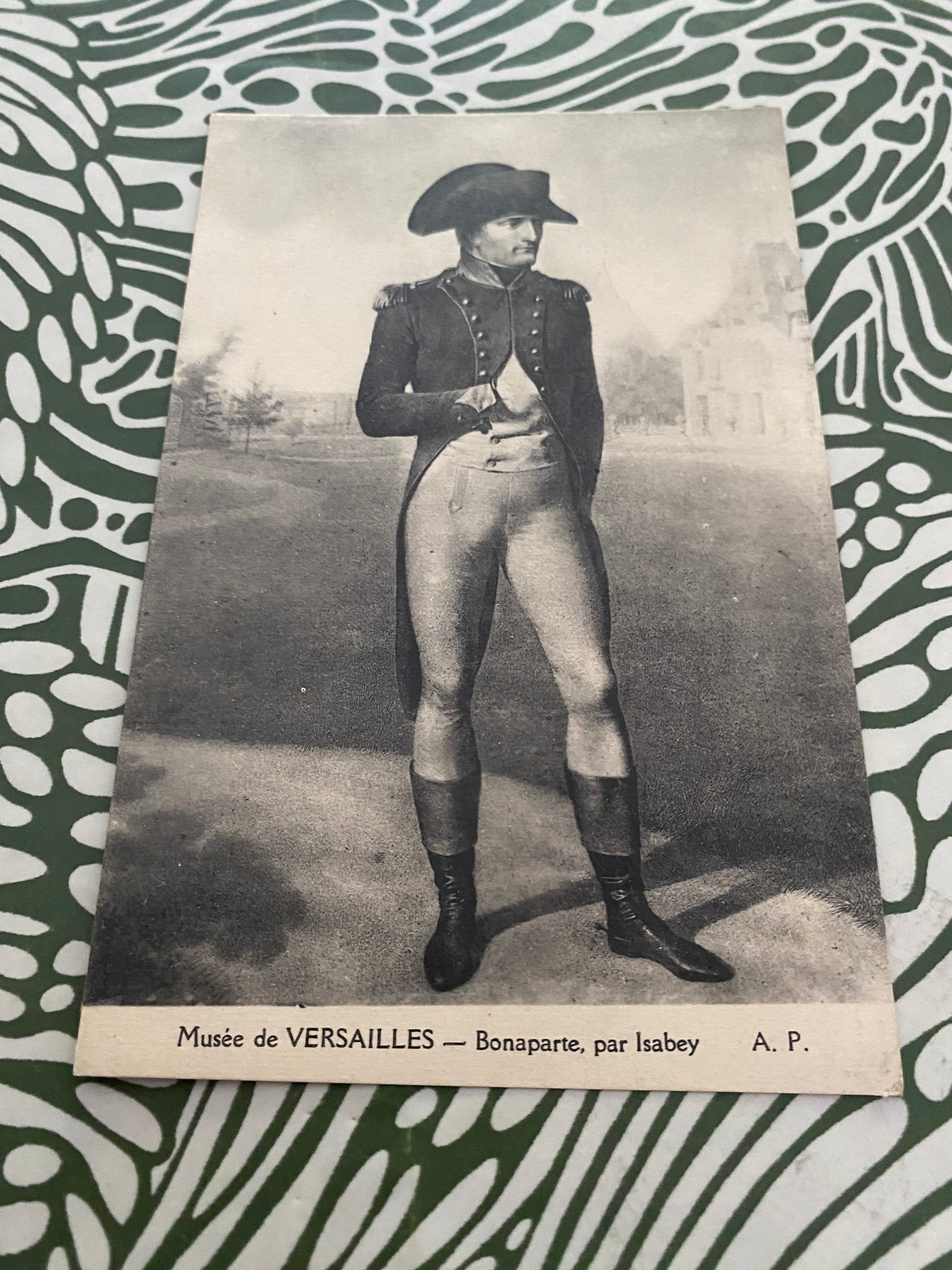 Carte postale Musée de Versailles. Bonaparte par Isabey