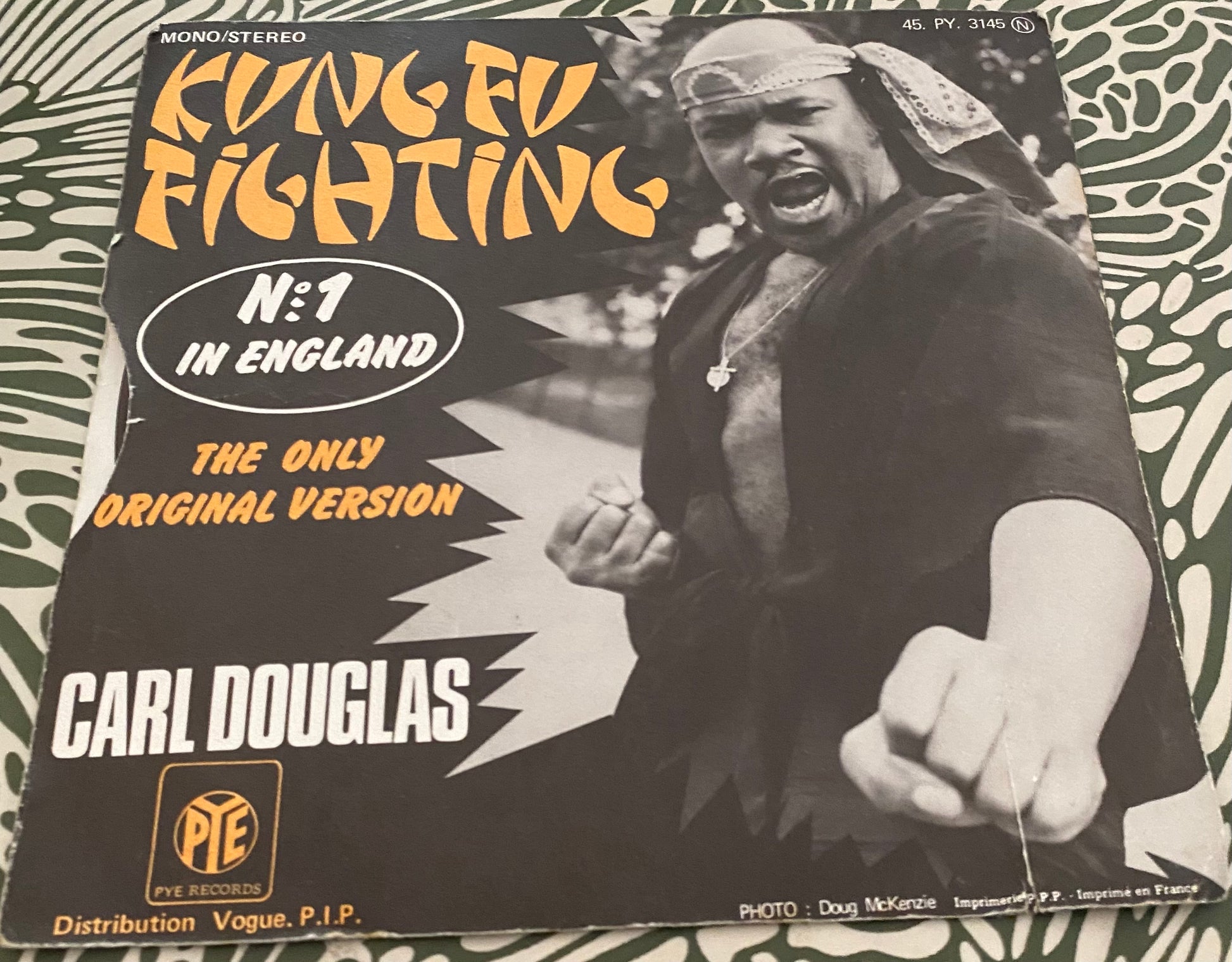Disque vinyle 45 tours Carl Douglas King fu Fighting