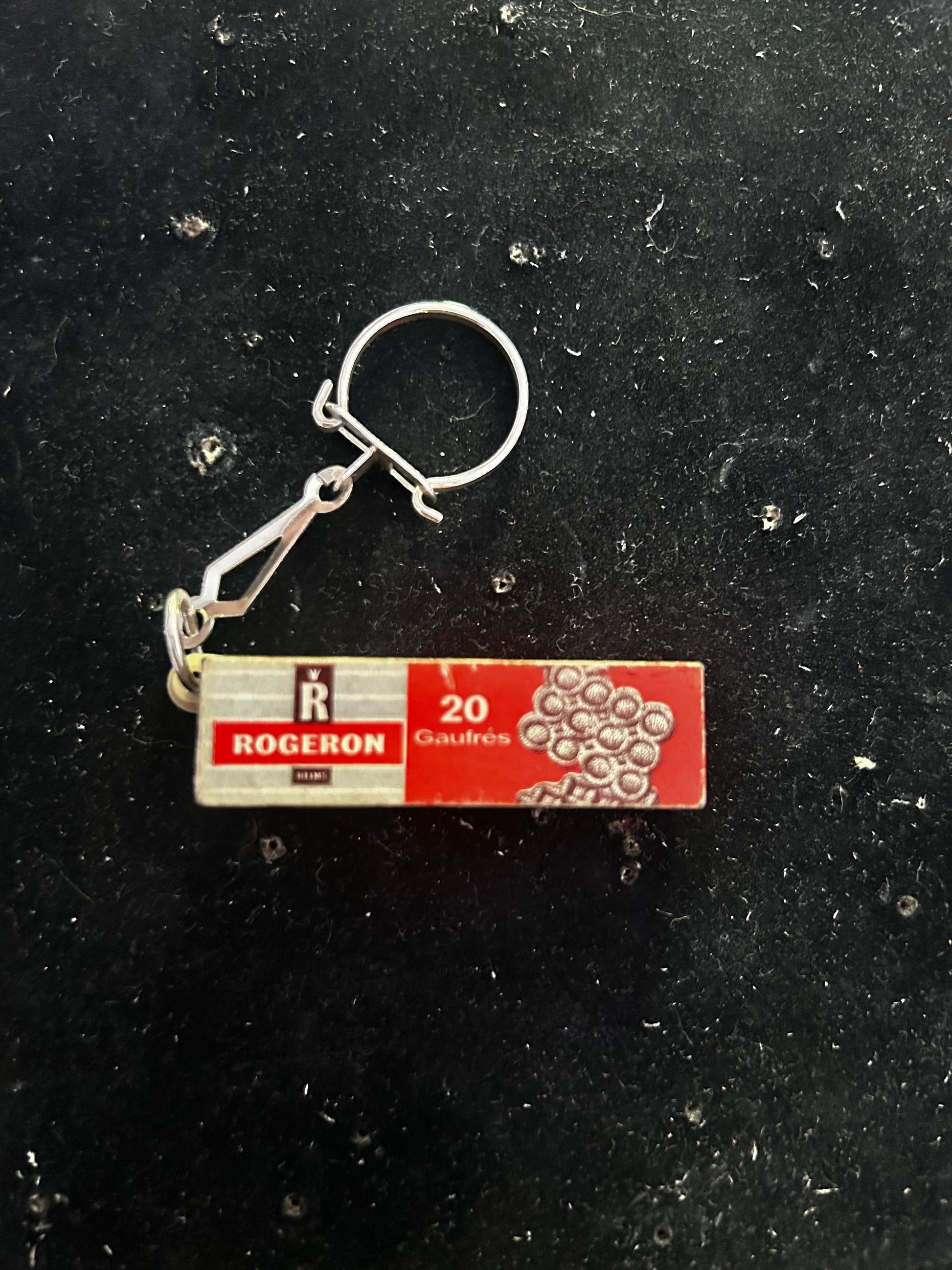 Porte clés Rogeron. 20 gaufrés