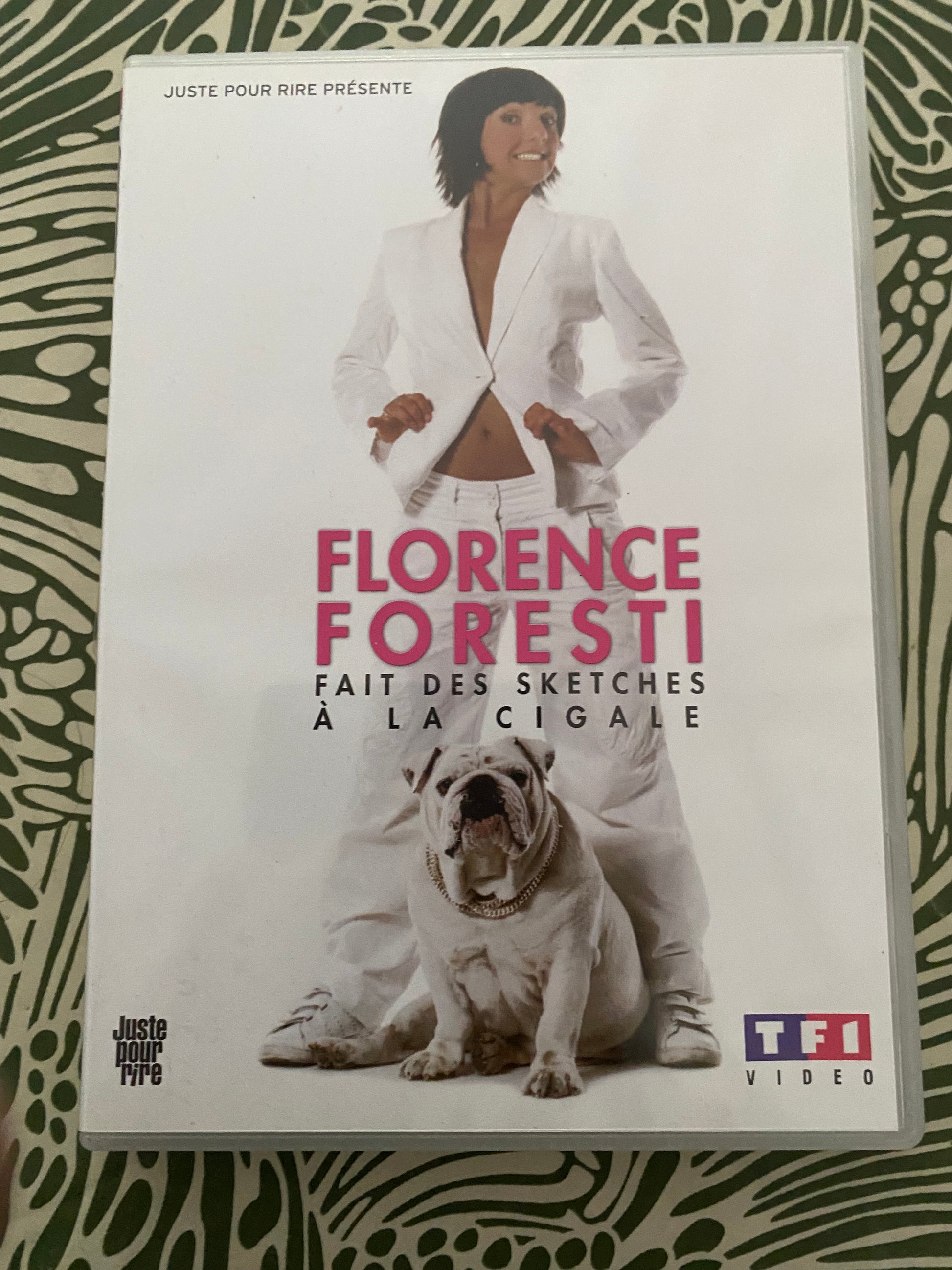 DVD spectacle Florence Foresti fait des Sketches à la Cigale