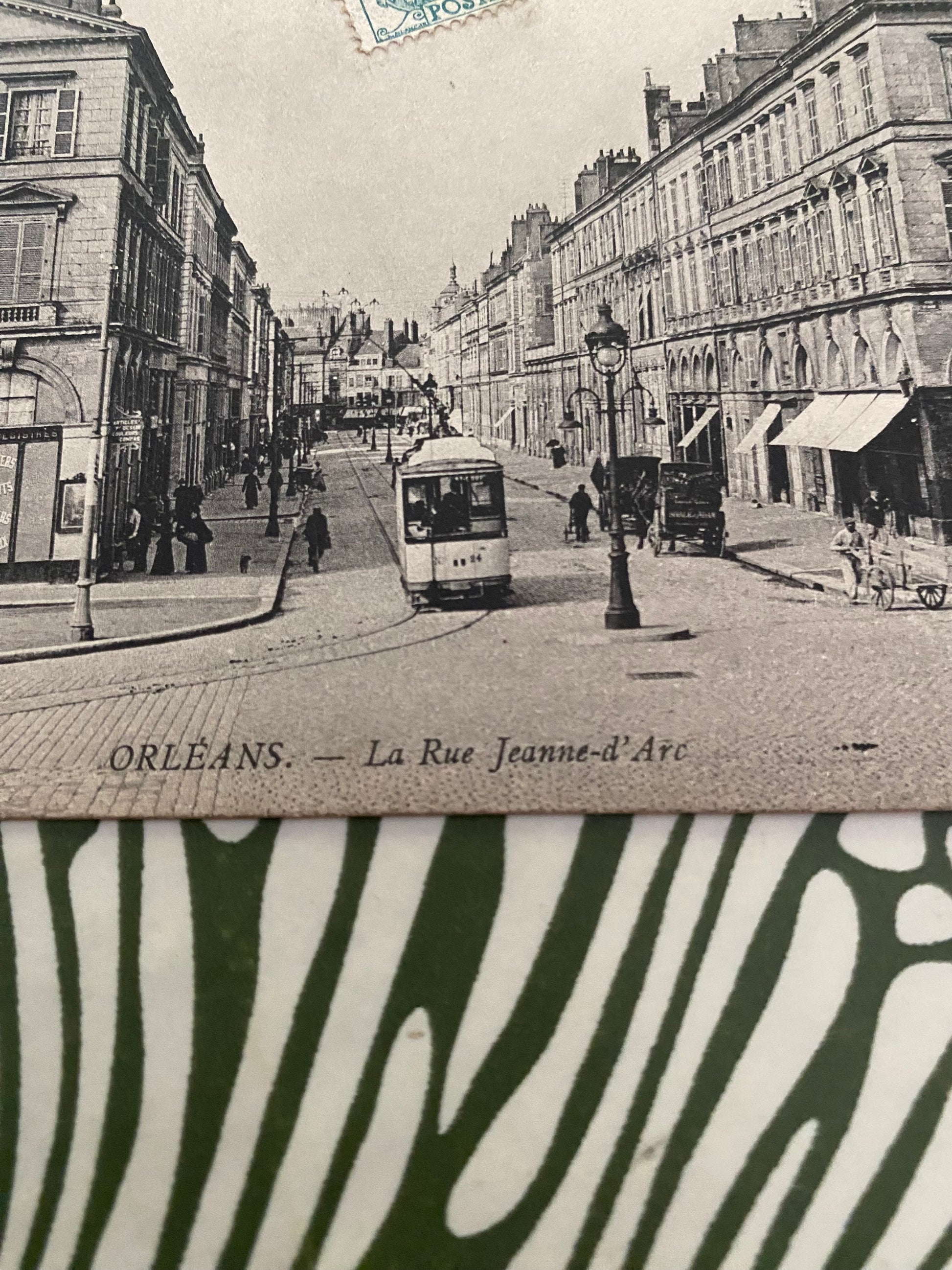 Carte postales ancienne. Orléans rue Jeanne D’Arc
