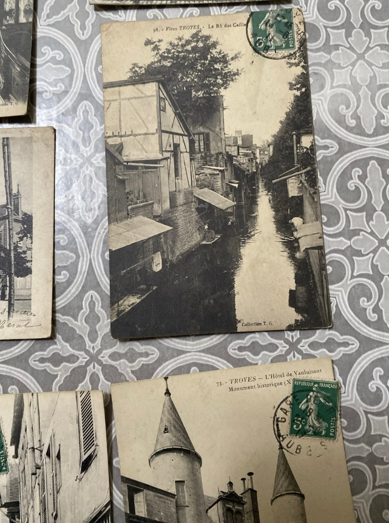 Cartes postales anciennes Troyes Lot de 12