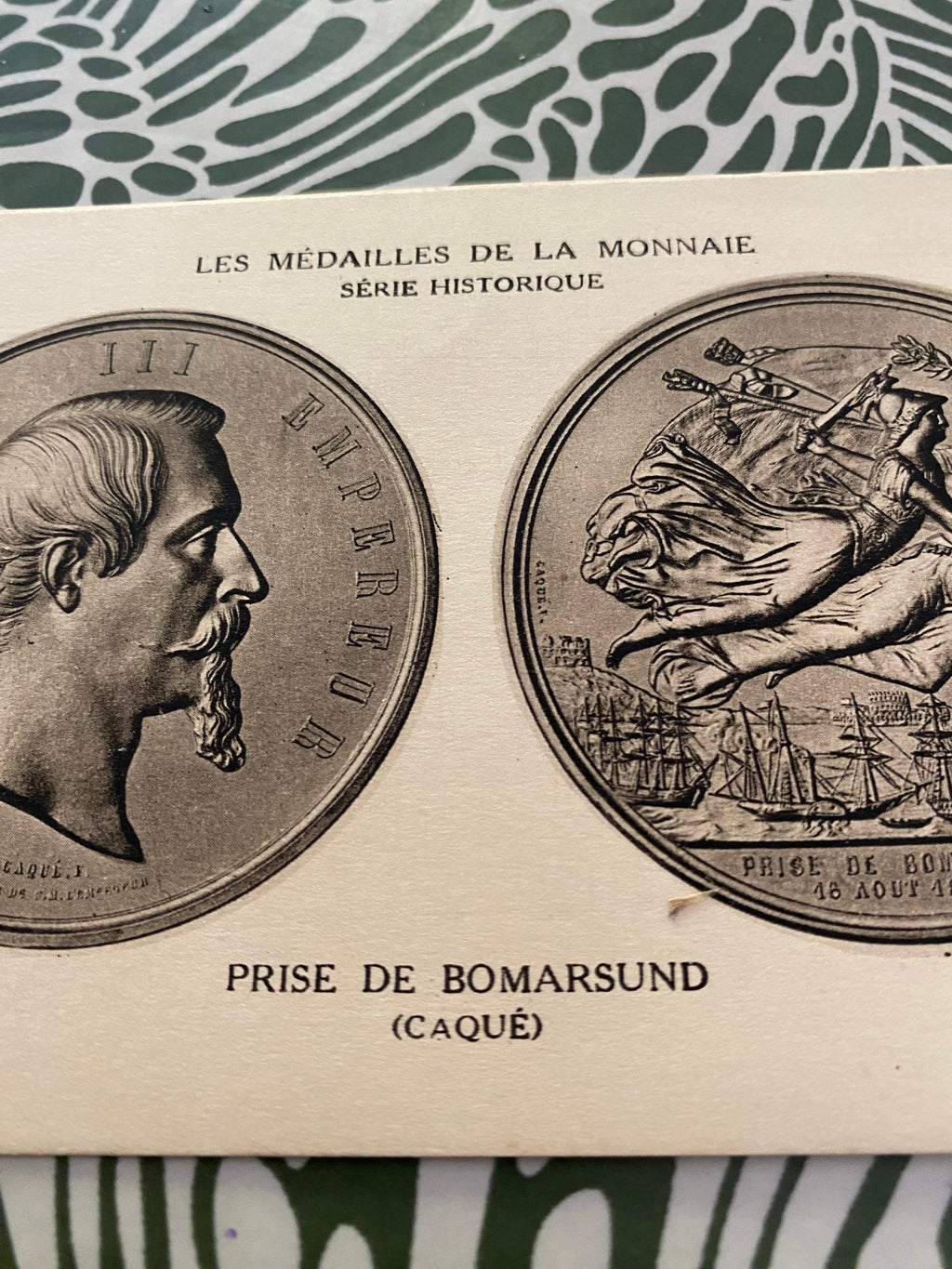 Carte postale ancienne Les médailles de la monnaie serie historique. prise de Bomarsund