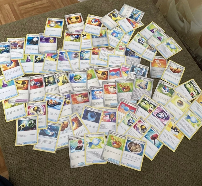 Cartes de collection Pokémon Dresseur Lot de 76. Sorties des boosters