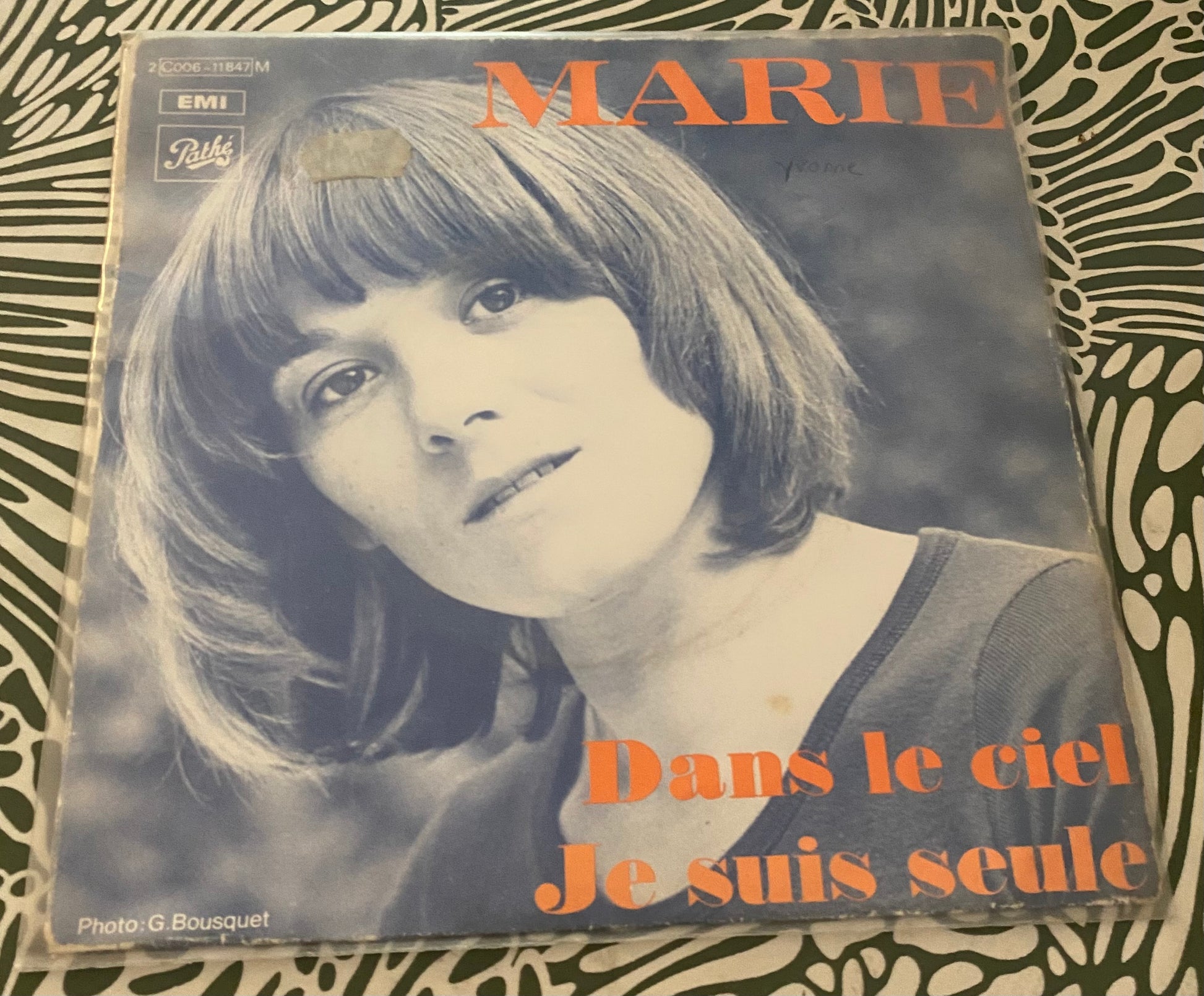 Disque vinyle 45 tours Marie. Dans le ciel