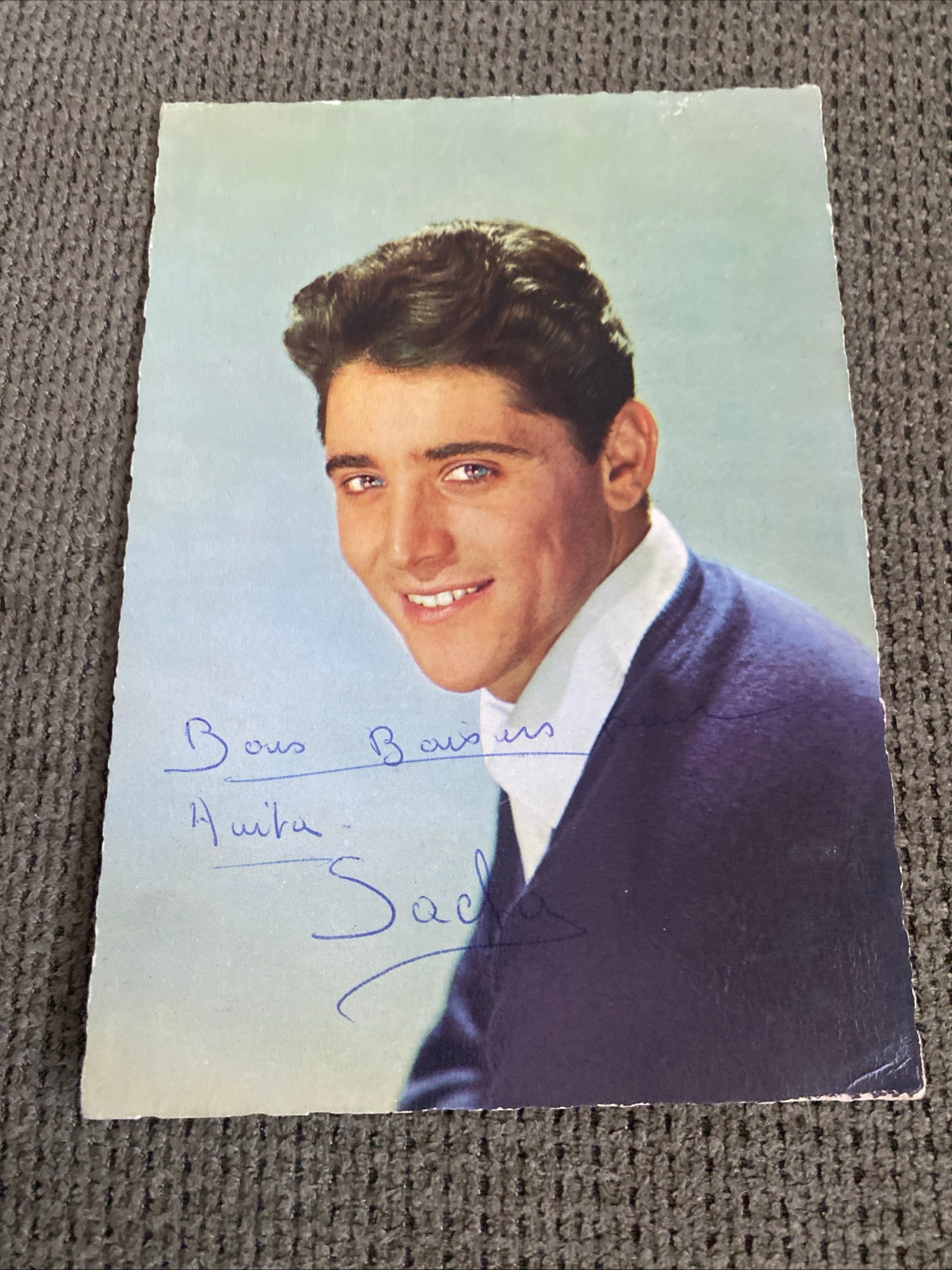 Carte postale dédicacée Sacha Distel