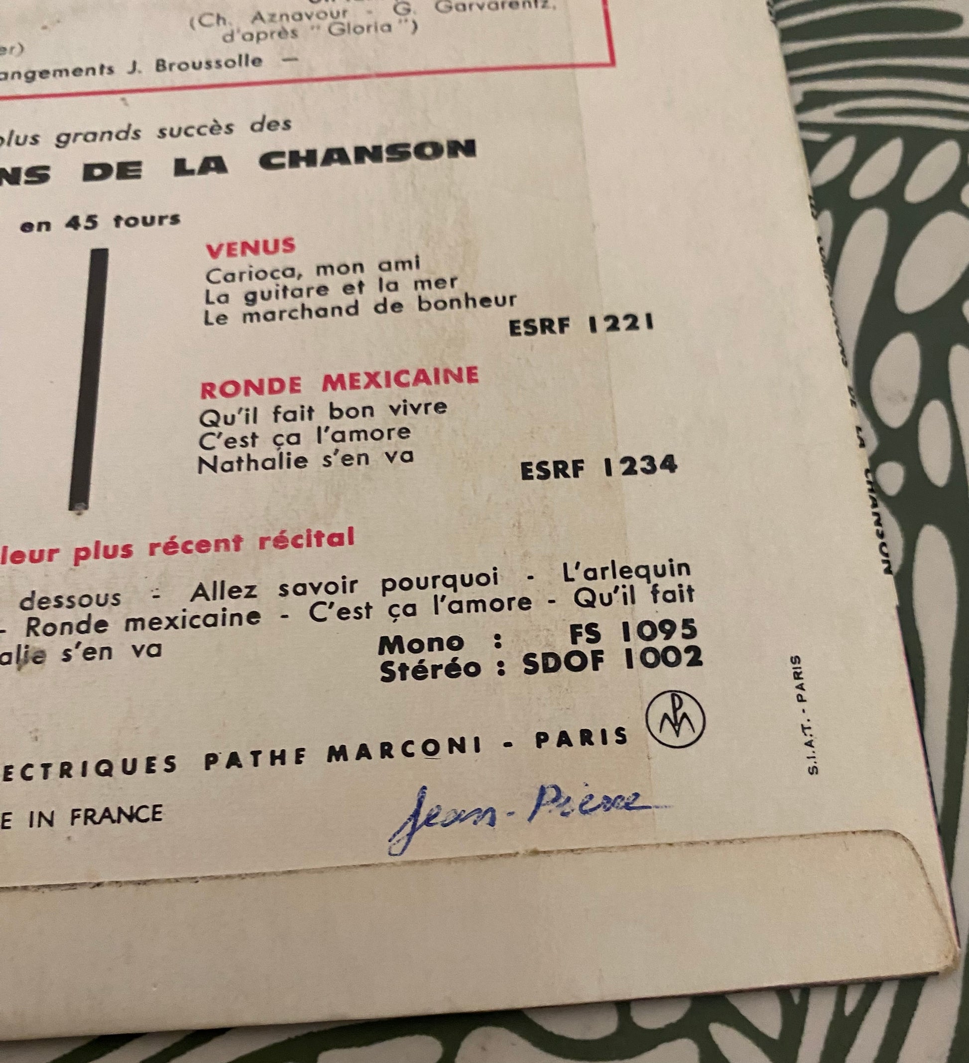Disque vinyle 45 tours Les compagnons de la chanson. La marche des anges