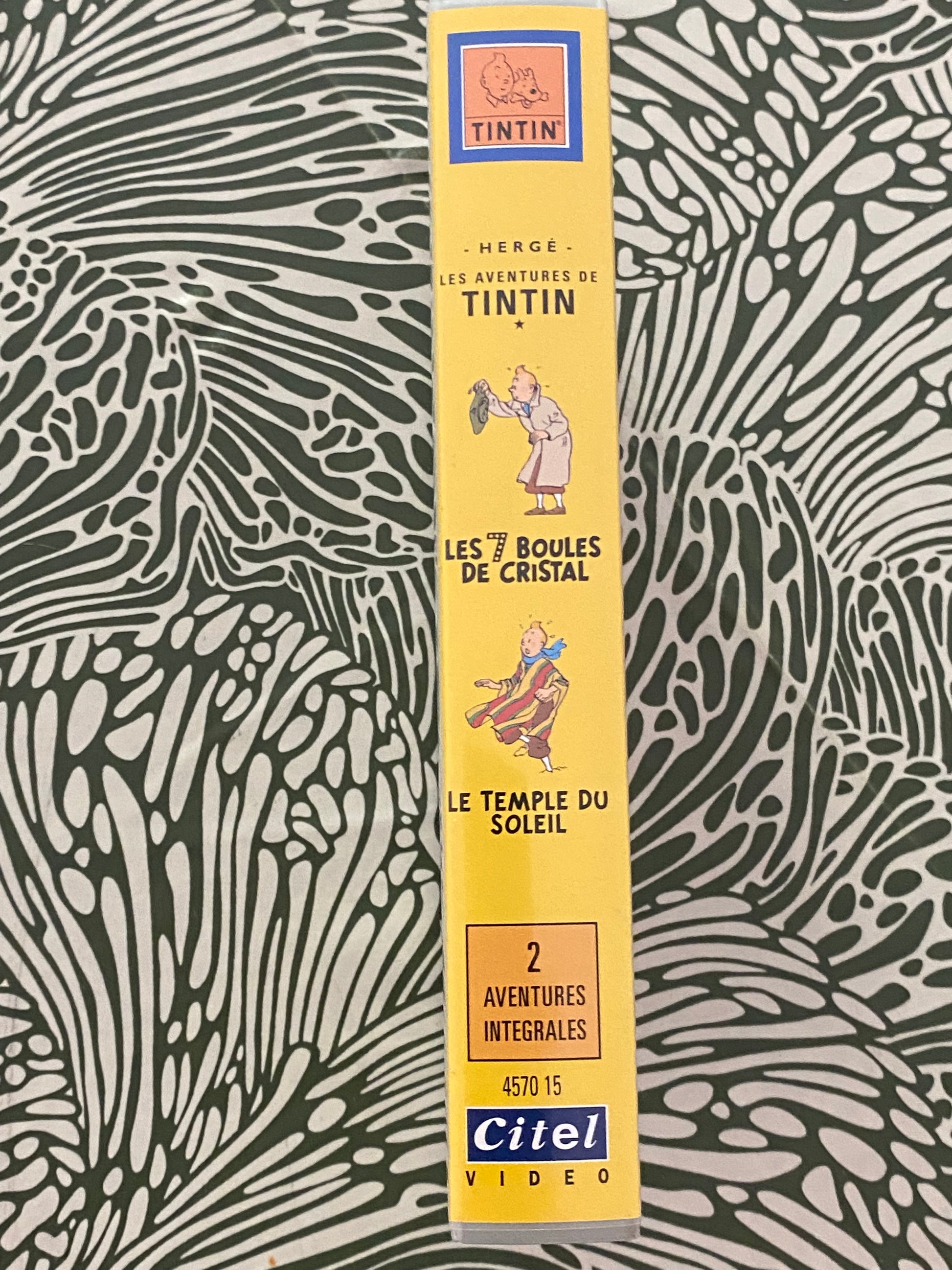 Cassette vidéo collector Tintin. Les 7 boules de cristal. Le temple du soleil