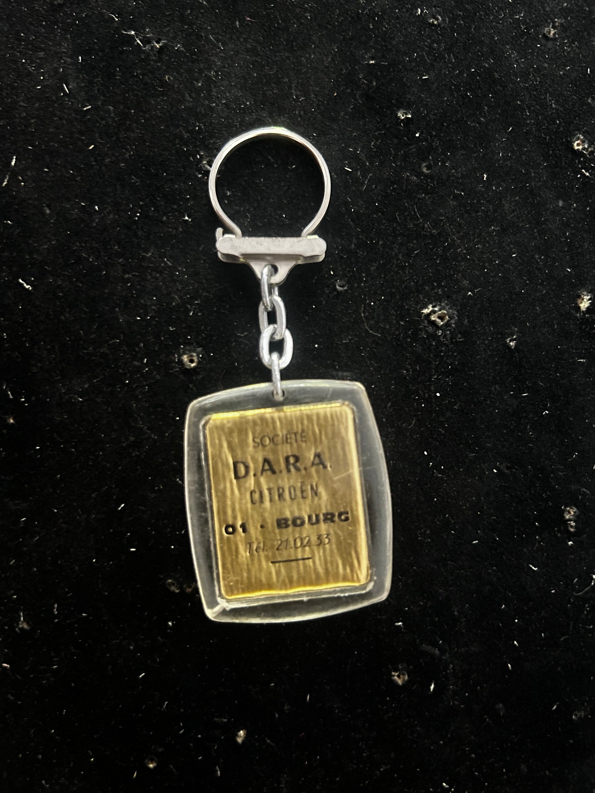 Porte clefs ancien Société D.A.R.A Citroën. Voiture ancien