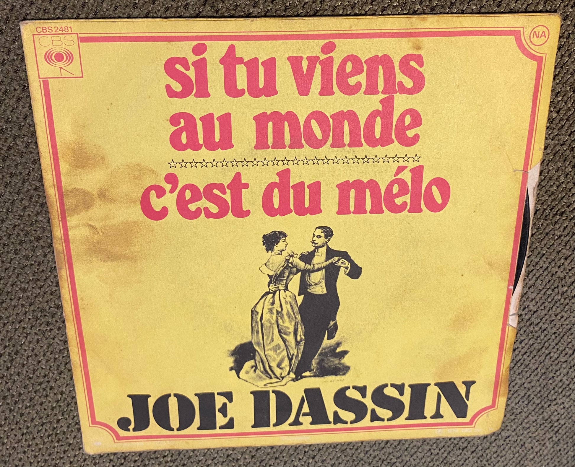 Disque vinyle 45 tours Joe Dassin. C’est du melo
