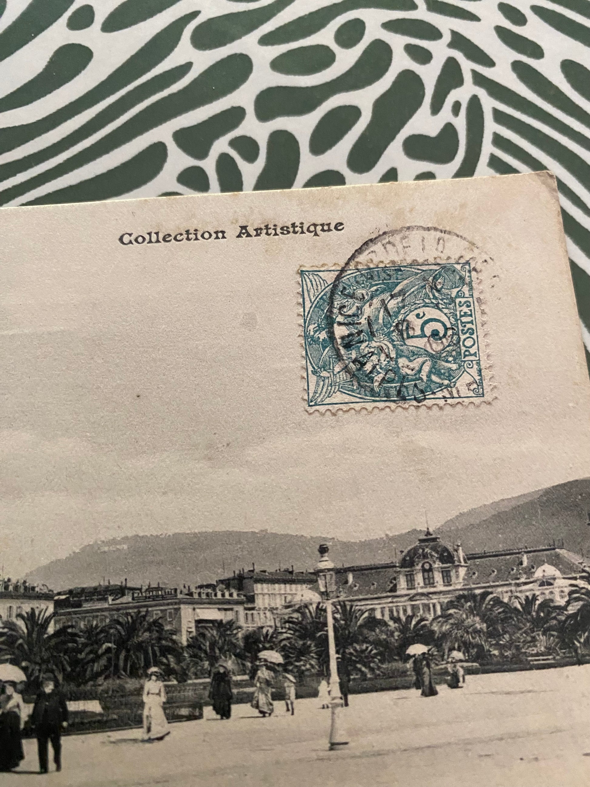 Carte postale ancienne Nice. monument du Centenaire et Nouveaux Jardins