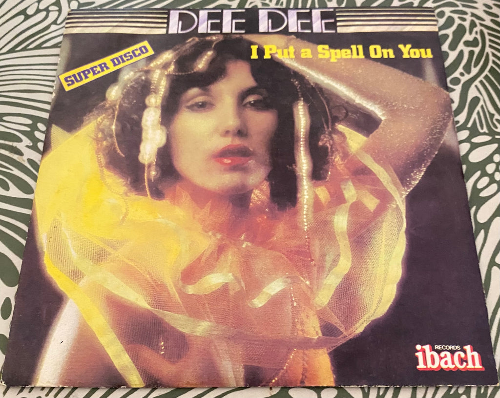 Disque vinyle 45 tours Dee Dee. I put a spell on you